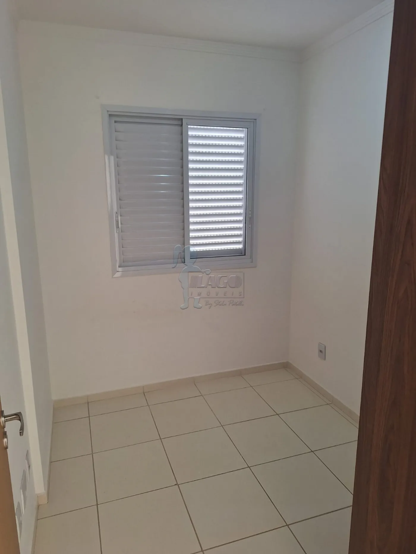 Alugar Apartamento / Padrão em Ribeirão Preto R$ 1.600,00 - Foto 8