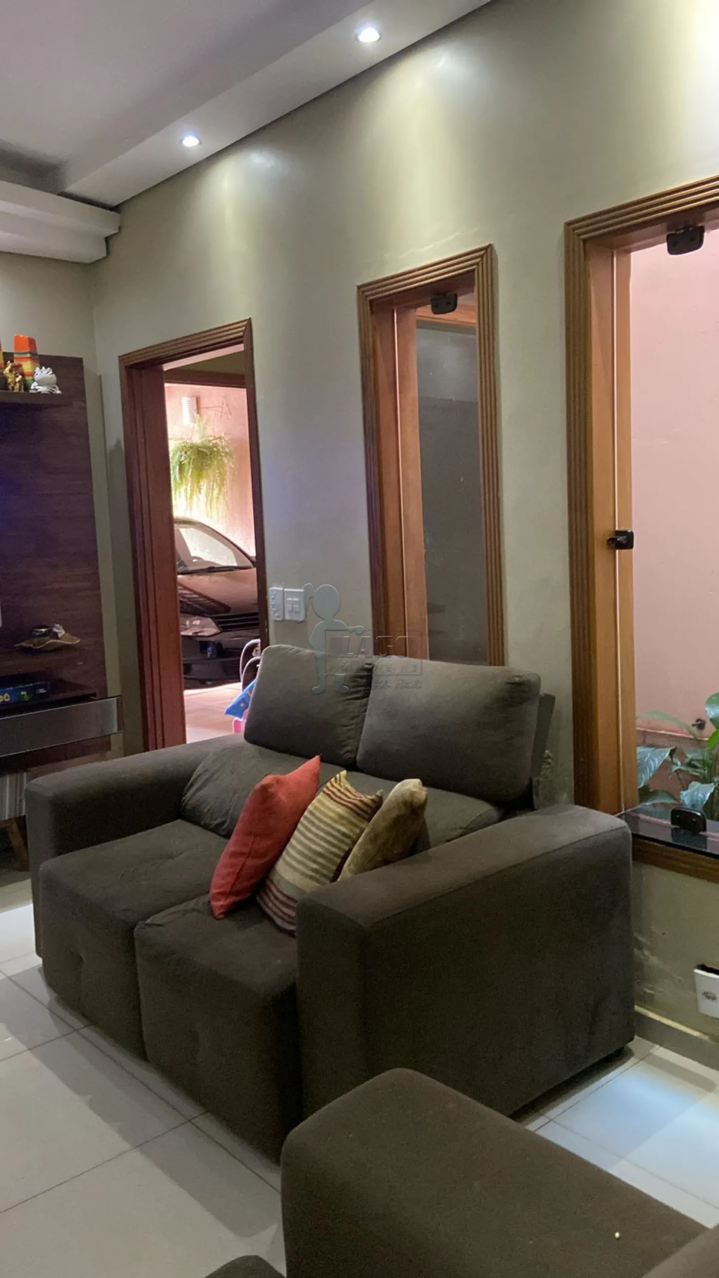 Comprar Casa / Sobrado em Ribeirão Preto R$ 330.000,00 - Foto 5