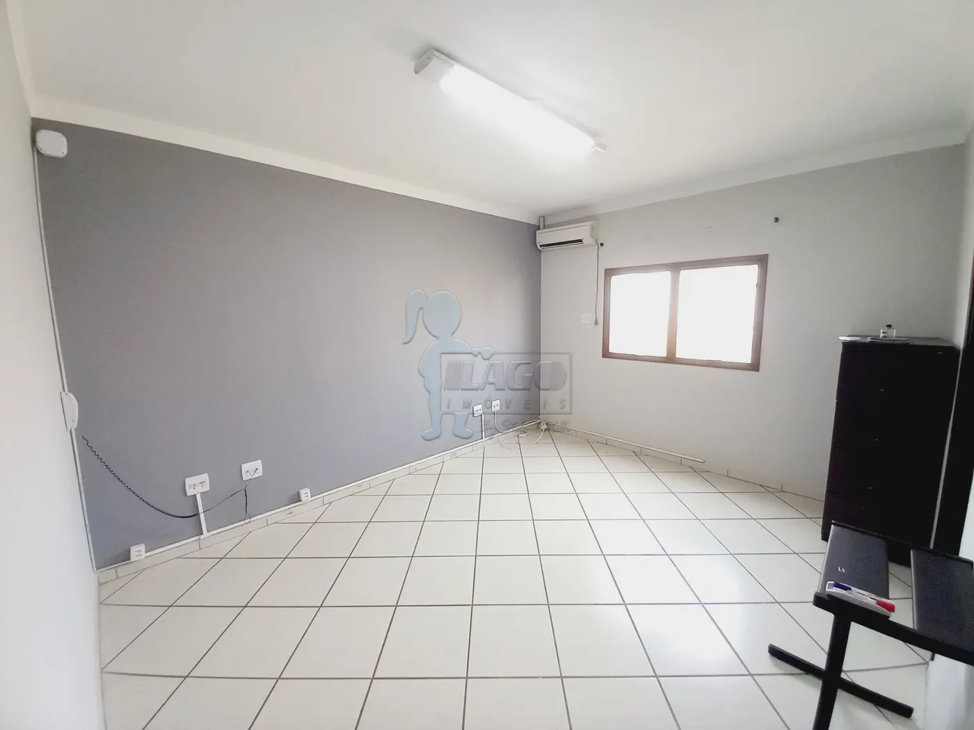 Alugar Comercial condomínio / Sala comercial em Ribeirão Preto R$ 600,00 - Foto 1