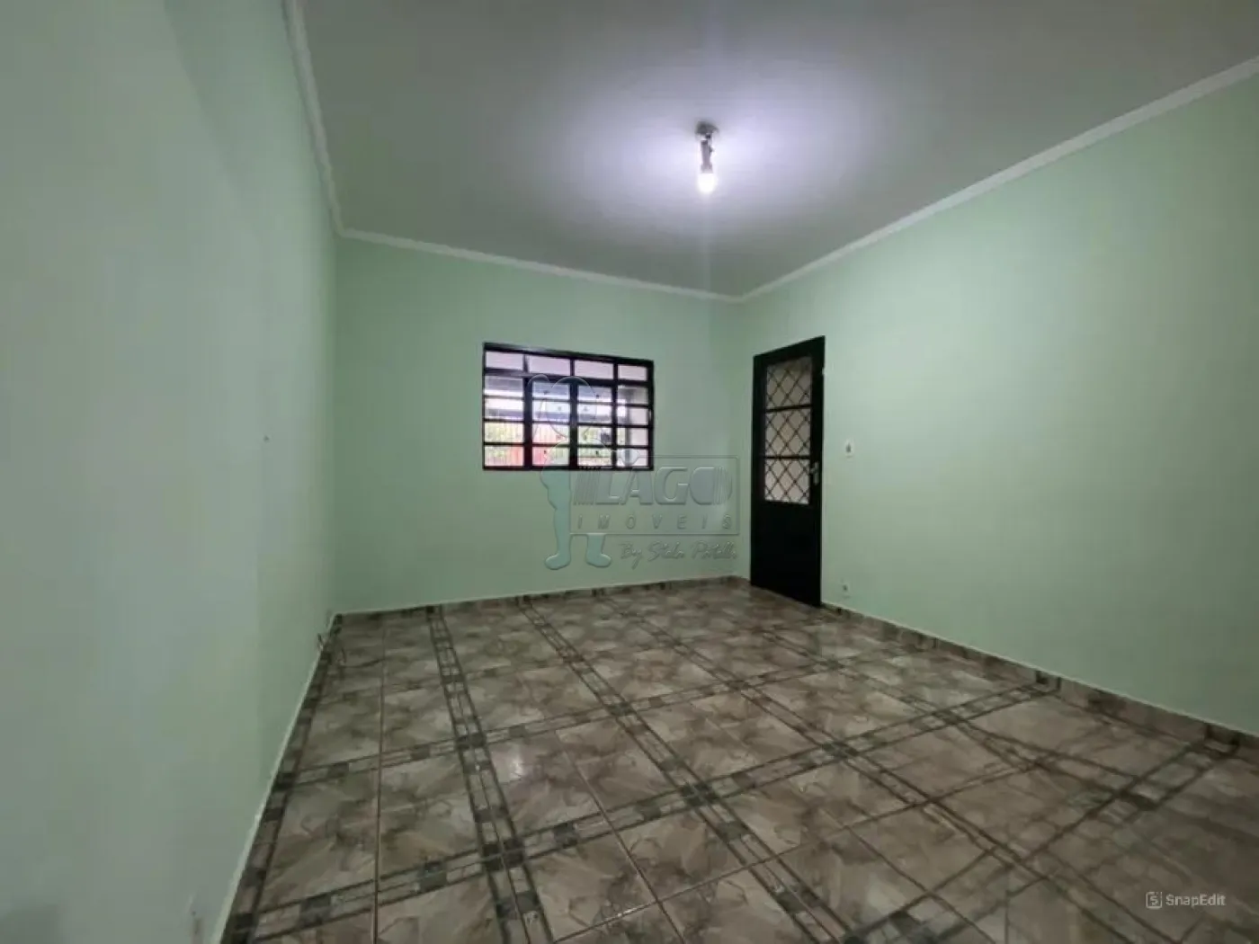 Alugar Casa / Padrão em Ribeirão Preto R$ 1.300,00 - Foto 3