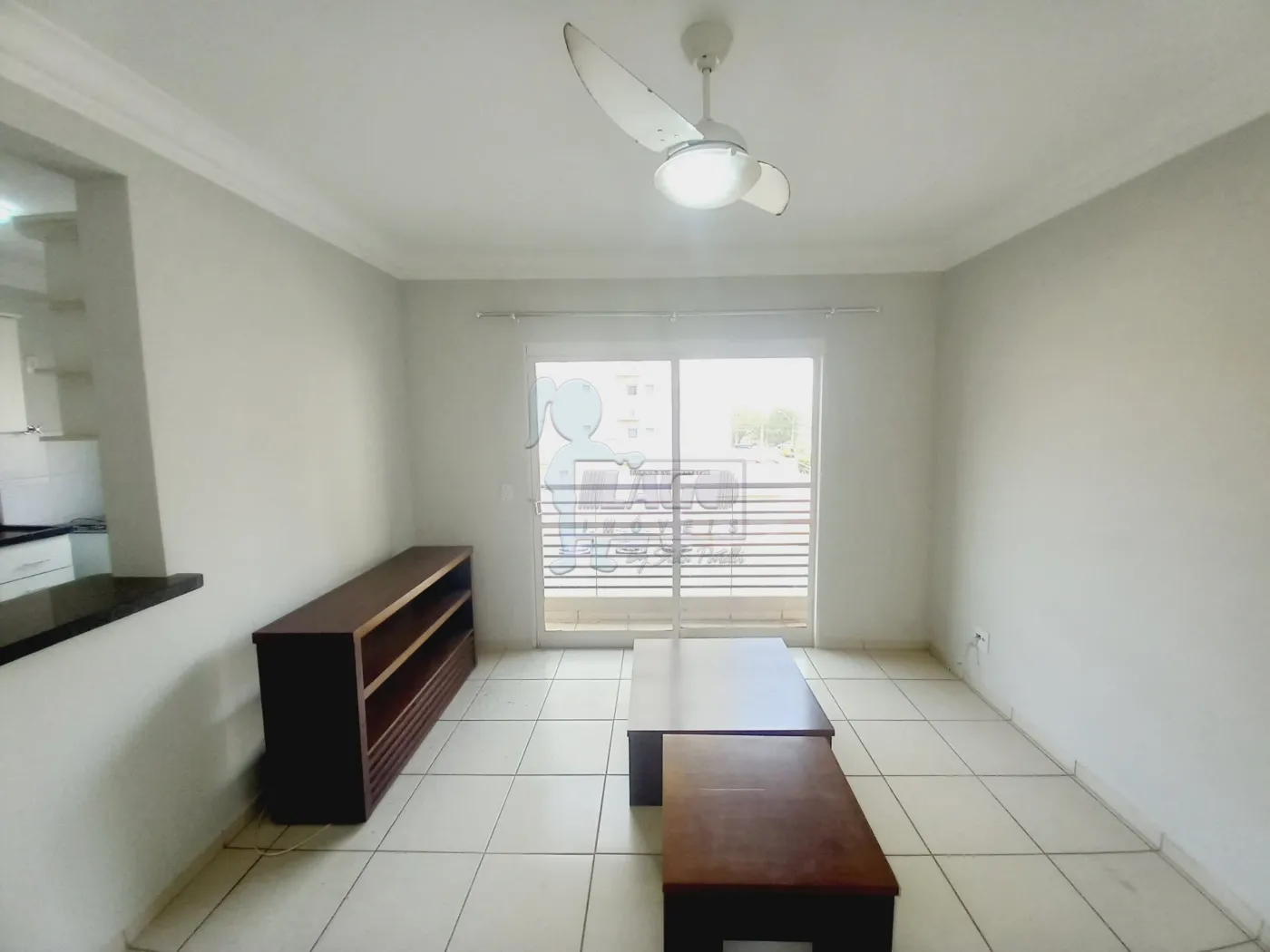 Alugar Apartamento / Padrão em Ribeirão Preto R$ 1.200,00 - Foto 1