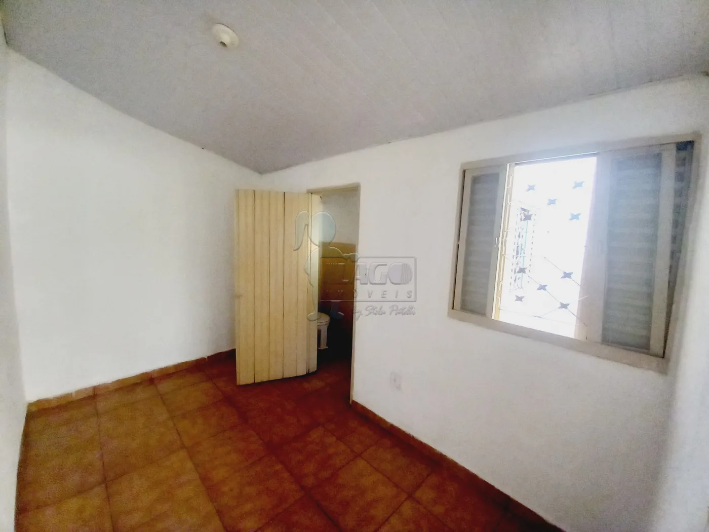 Alugar Casa / Padrão em Ribeirão Preto R$ 1.000,00 - Foto 5