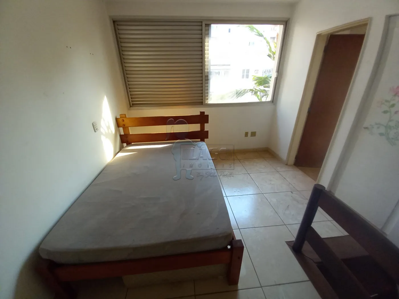 Alugar Apartamento / Padrão em Ribeirão Preto R$ 900,00 - Foto 4