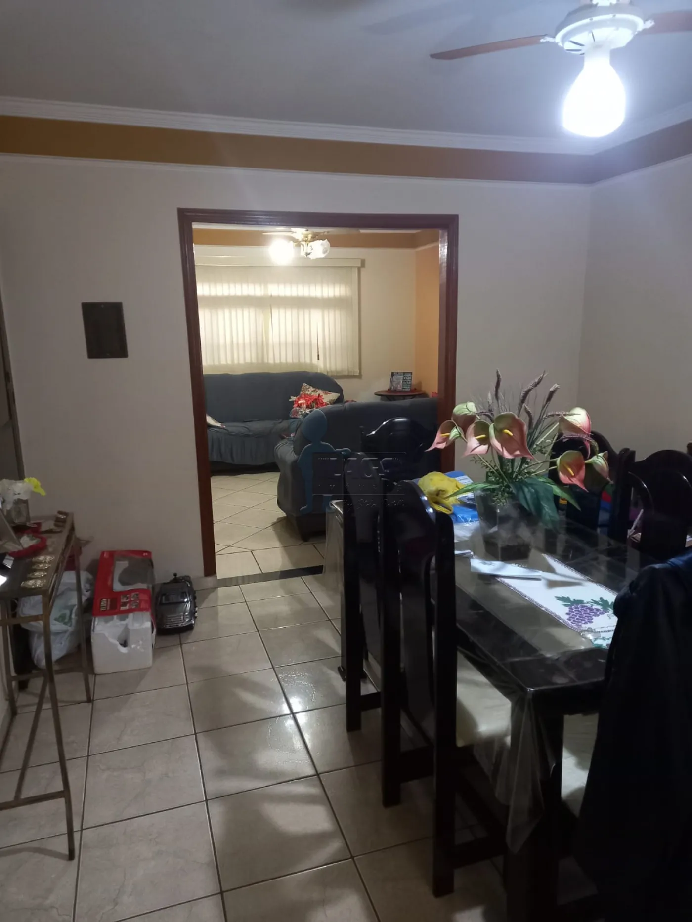 Comprar Casa / Padrão em Ribeirão Preto R$ 350.000,00 - Foto 2