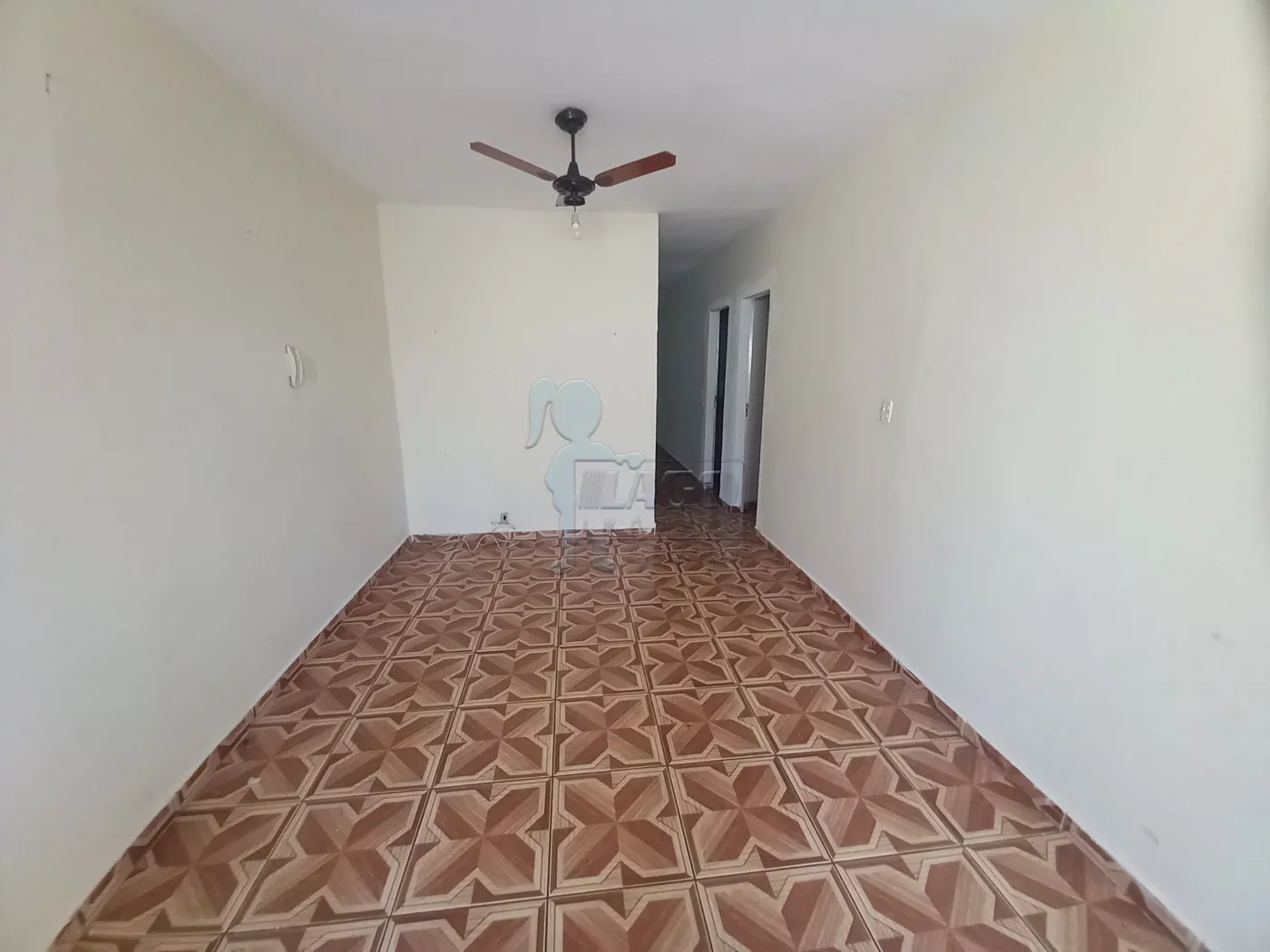 Alugar Casa / Padrão em Ribeirão Preto R$ 1.500,00 - Foto 4