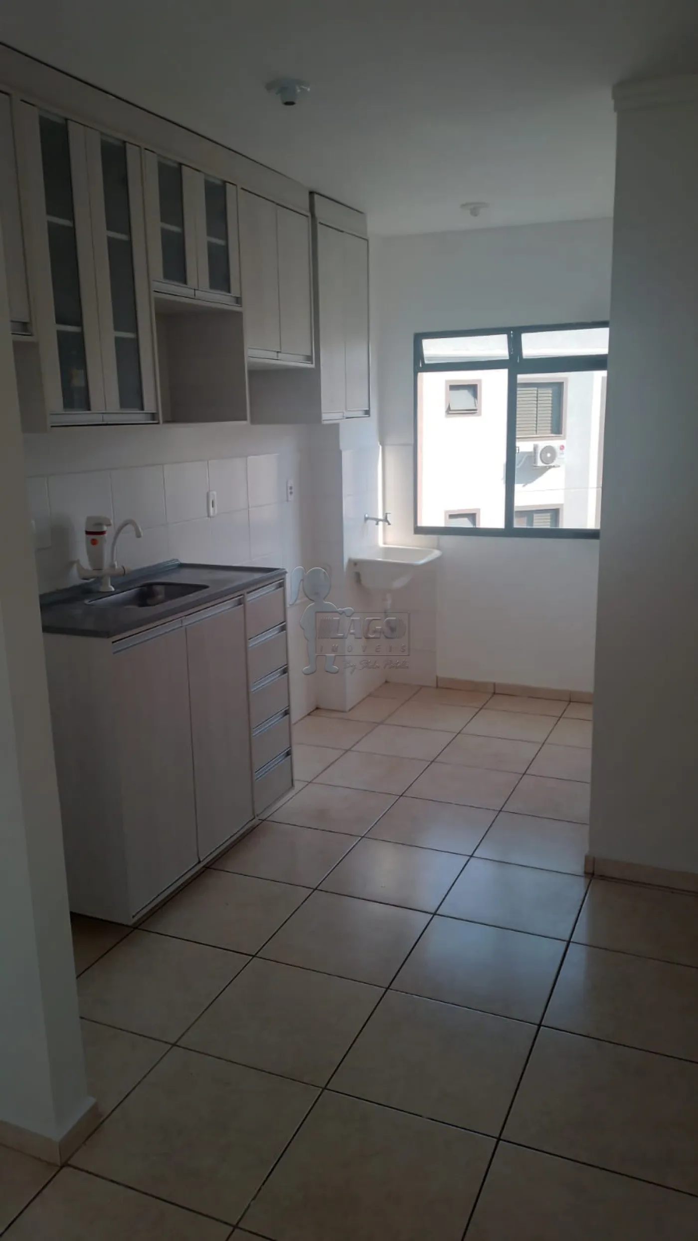 Alugar Apartamento / Padrão em Ribeirão Preto R$ 1.300,00 - Foto 1