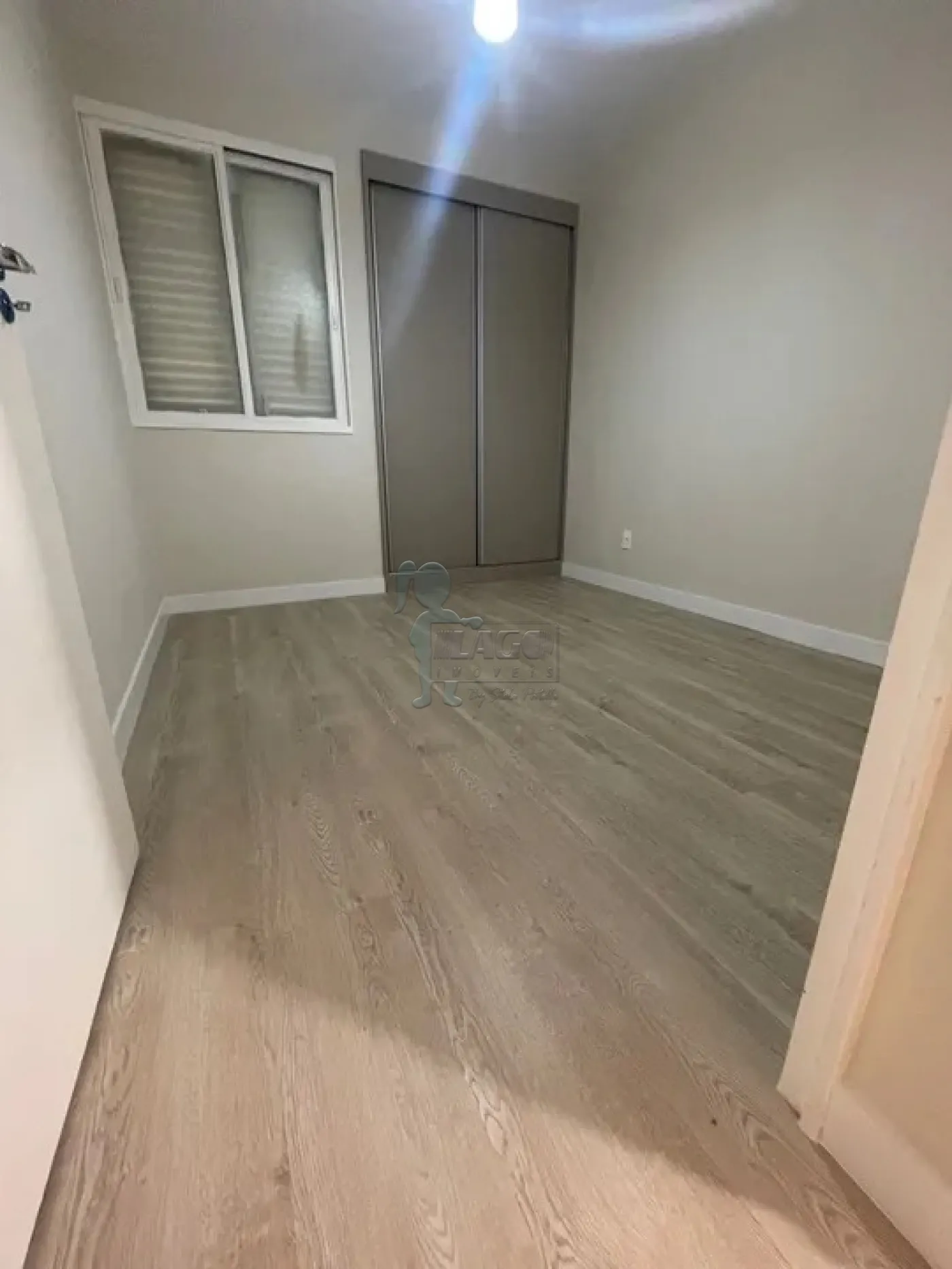 Comprar Apartamento / Padrão em Ribeirão Preto R$ 300.000,00 - Foto 3