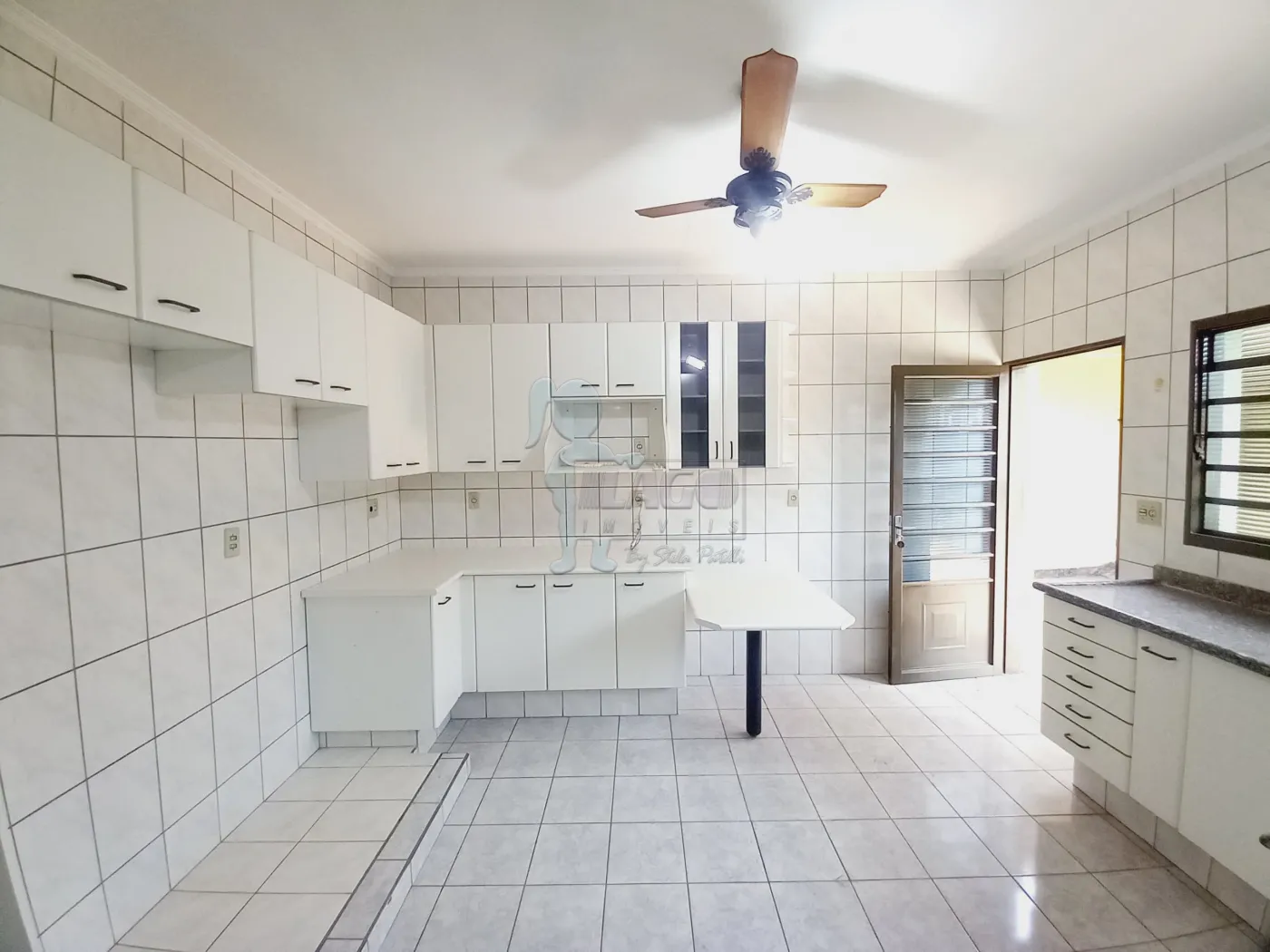 Alugar Casa / Padrão em Ribeirão Preto R$ 2.400,00 - Foto 6