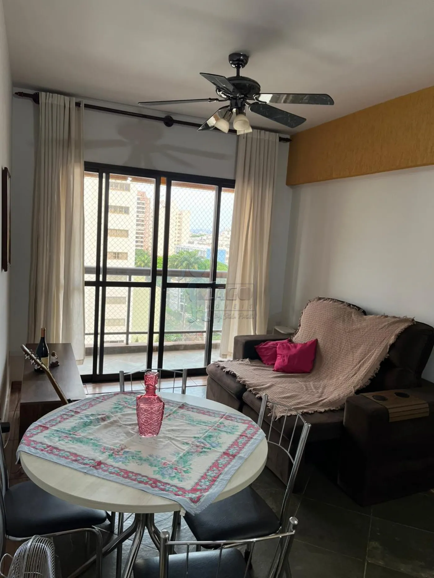 Comprar Apartamento / Kitnet em Ribeirão Preto R$ 230.000,00 - Foto 1