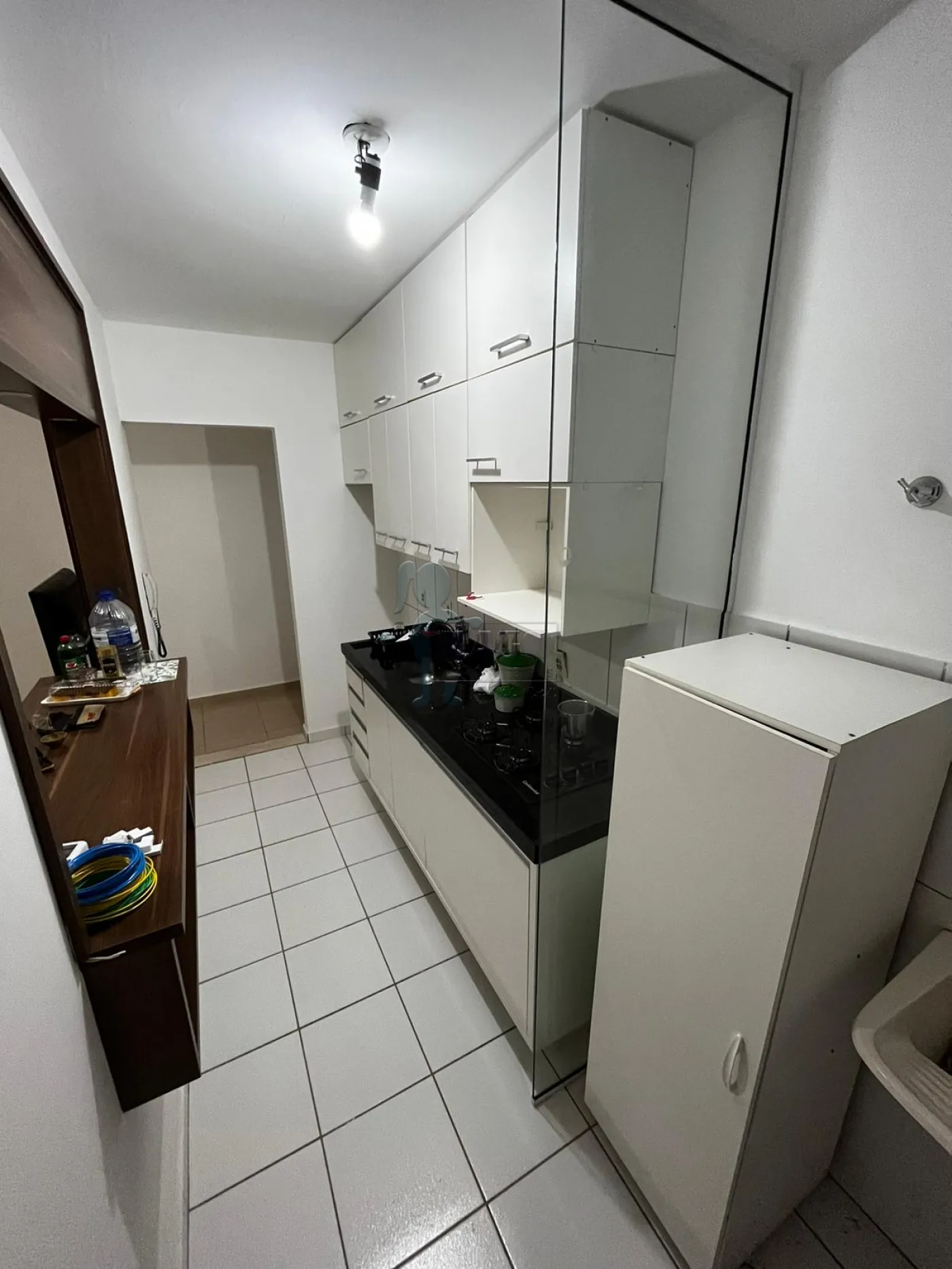 Alugar Apartamento / Padrão em Ribeirão Preto R$ 1.000,00 - Foto 5