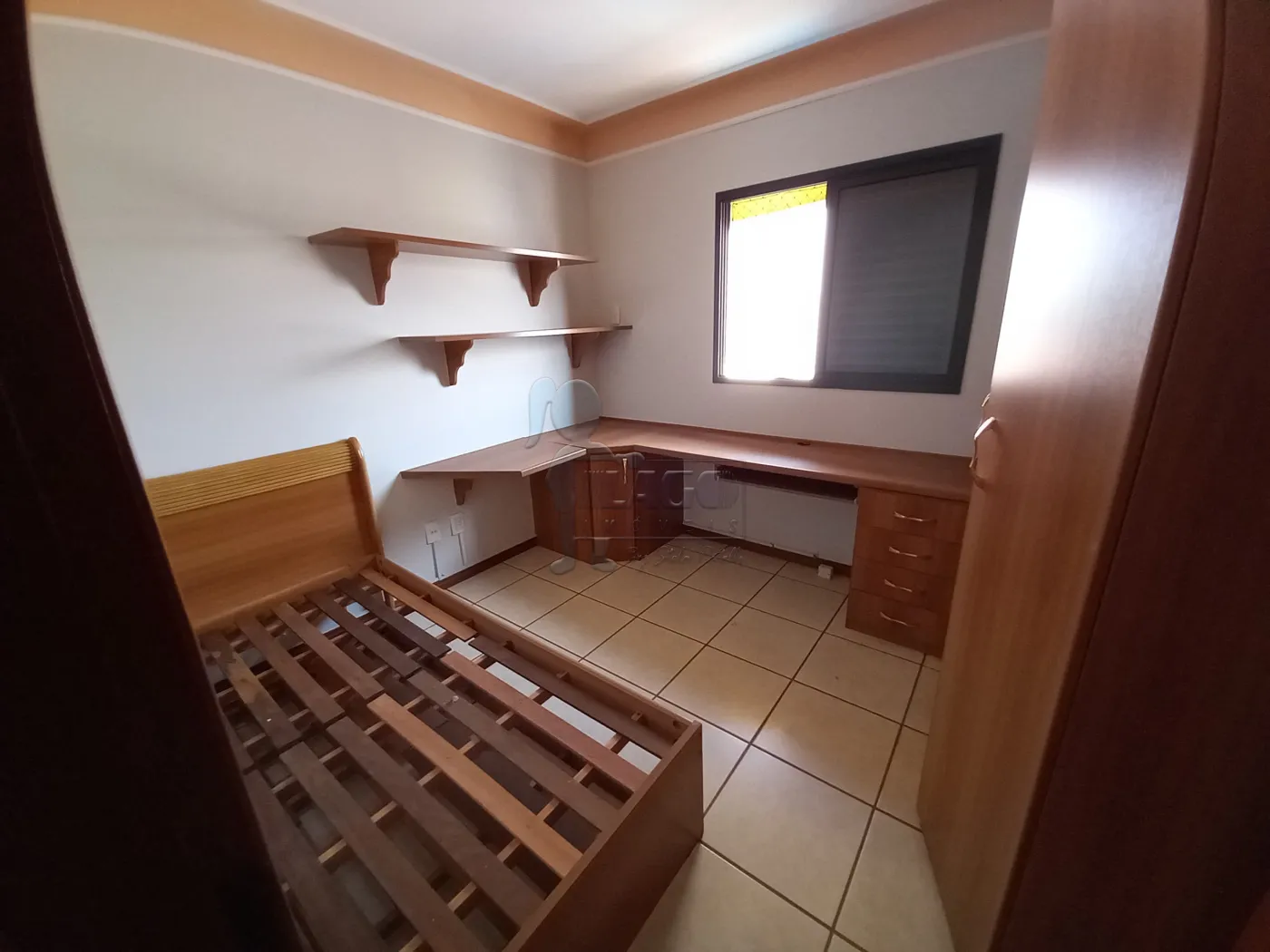 Alugar Apartamento / Padrão em Ribeirão Preto R$ 1.600,00 - Foto 7