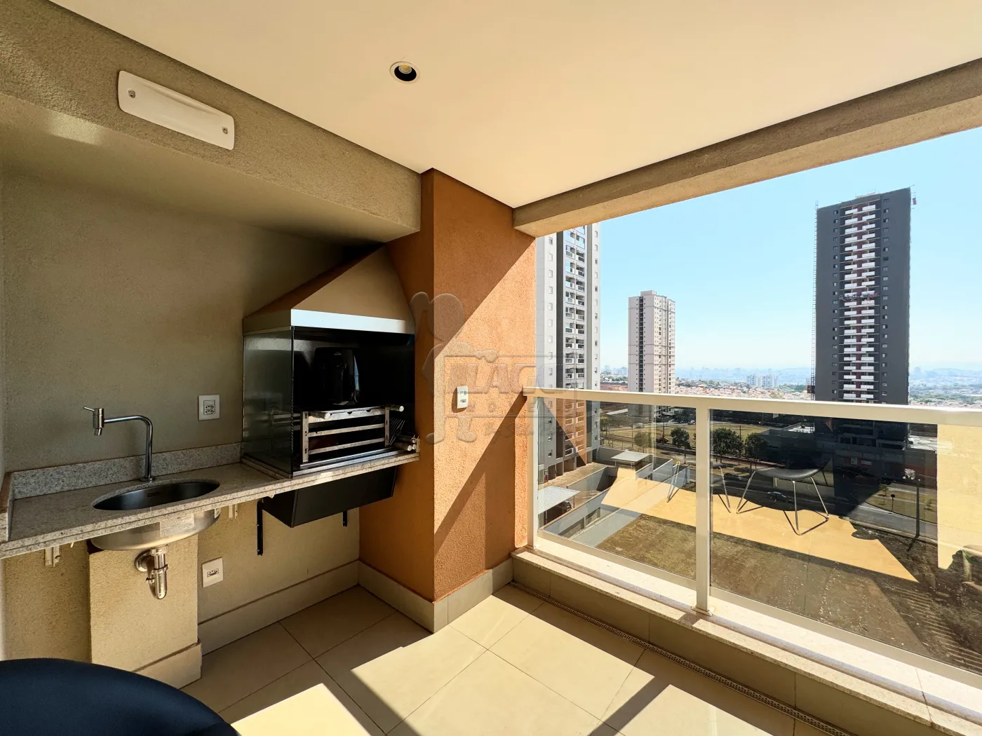 Comprar Apartamento / Padrão em Ribeirão Preto R$ 590.000,00 - Foto 1