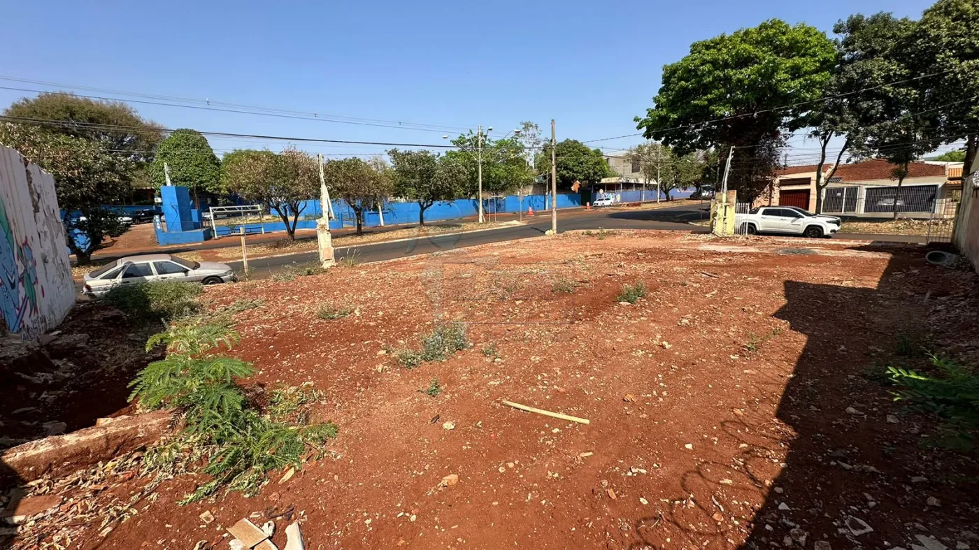 Alugar Terreno / Padrão em Ribeirão Preto R$ 11.000,00 - Foto 1