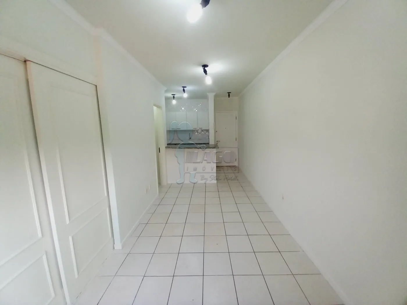 Alugar Apartamento / Padrão em Ribeirão Preto R$ 1.200,00 - Foto 2