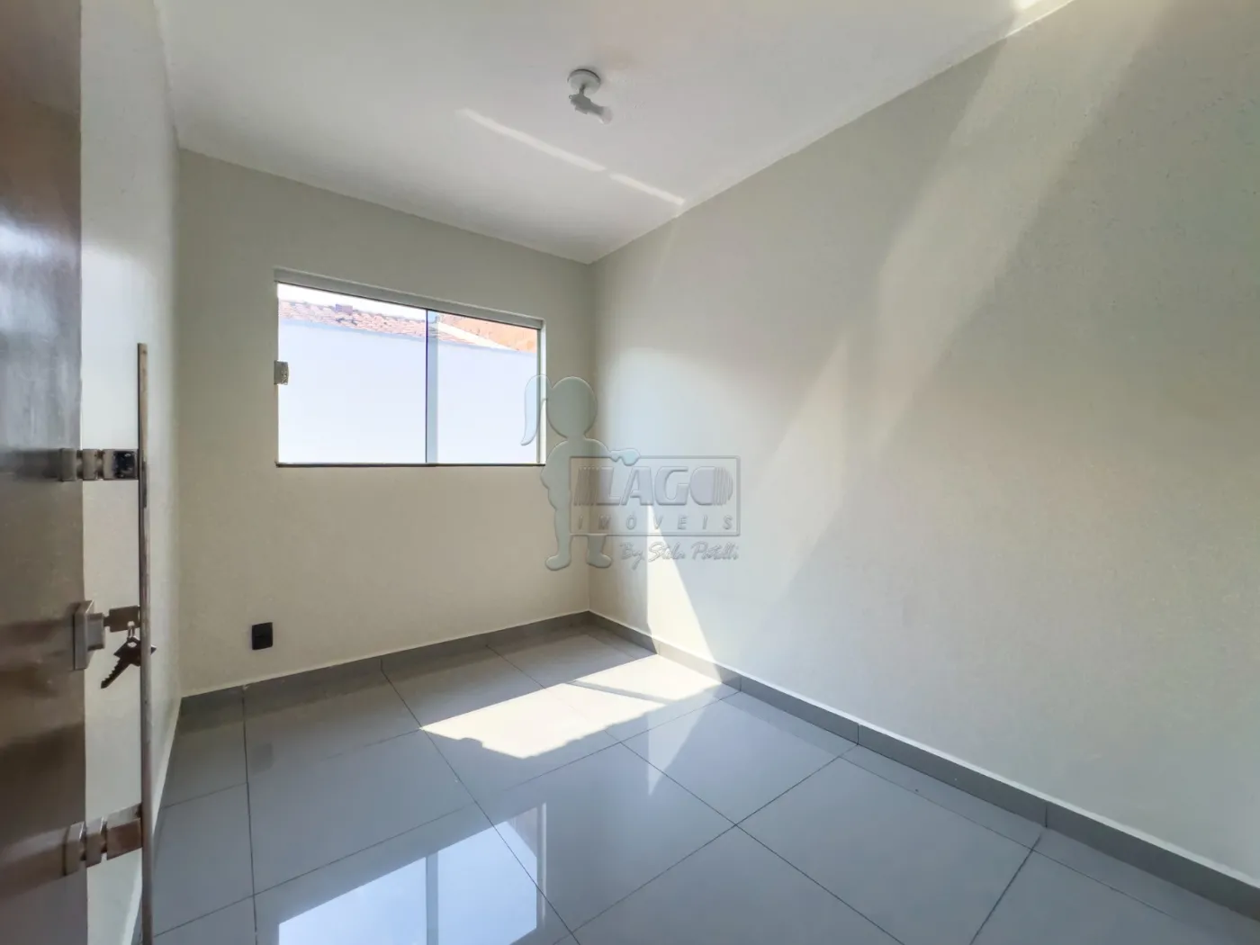 Comprar Casa / Padrão em Ribeirão Preto R$ 300.000,00 - Foto 5