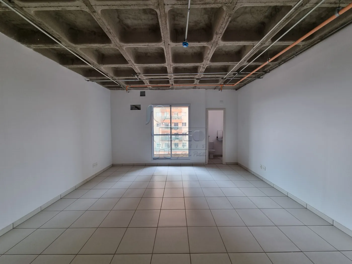 Comprar Comercial condomínio / Sala comercial em Ribeirão Preto R$ 225.000,00 - Foto 2