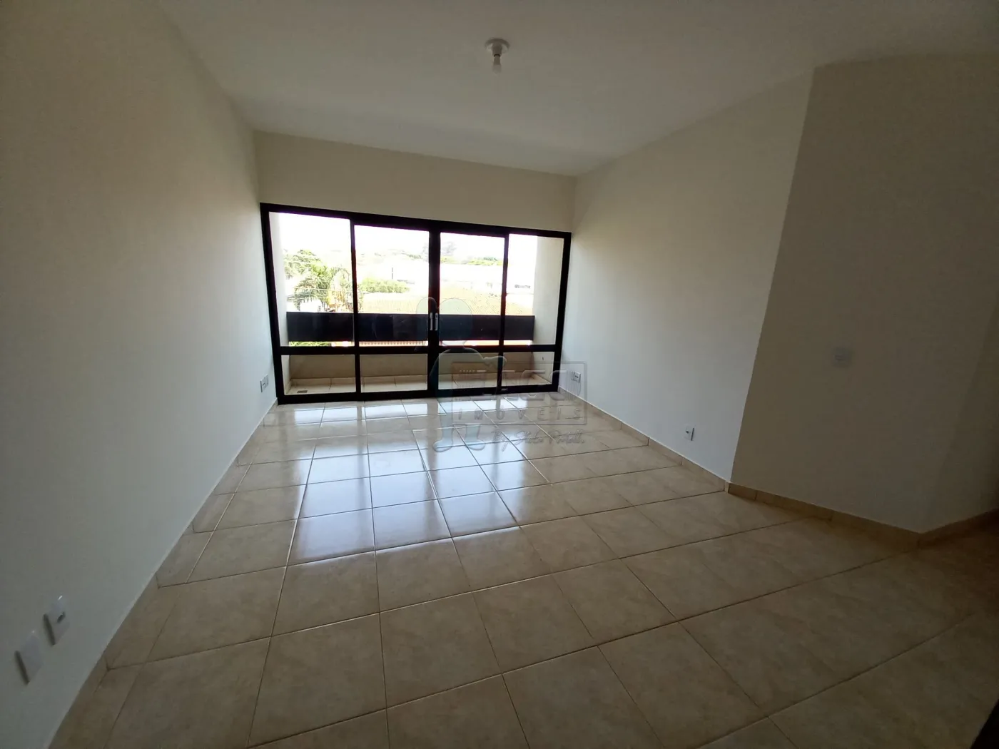 Alugar Apartamento / Padrão em Ribeirão Preto R$ 1.800,00 - Foto 1