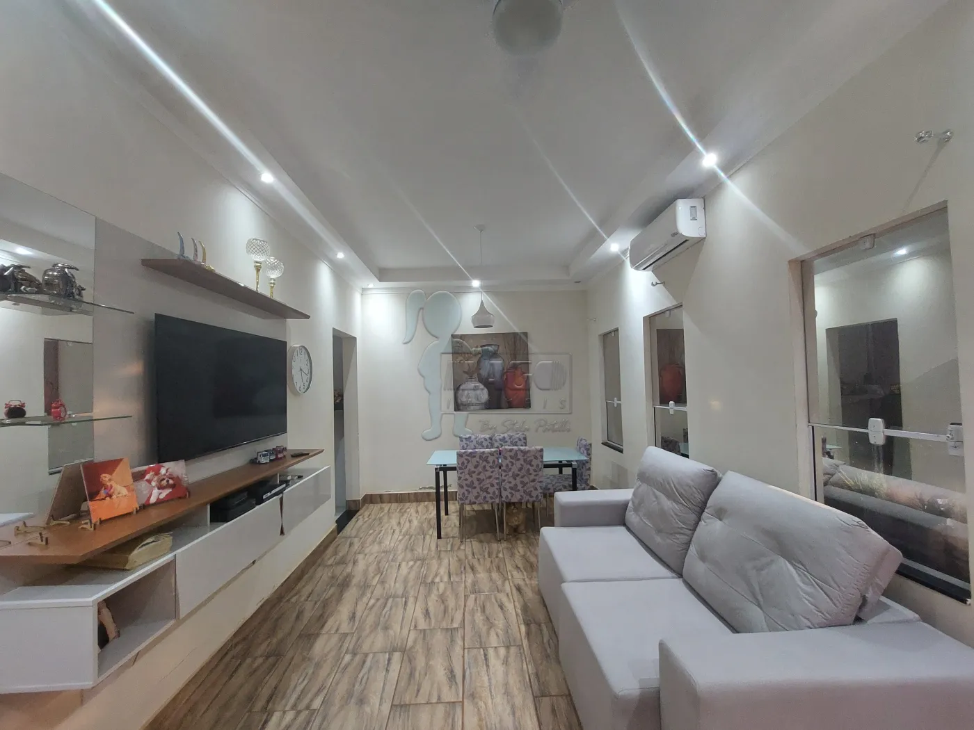 Comprar Casa / Padrão em Bonfim Paulista R$ 640.000,00 - Foto 1