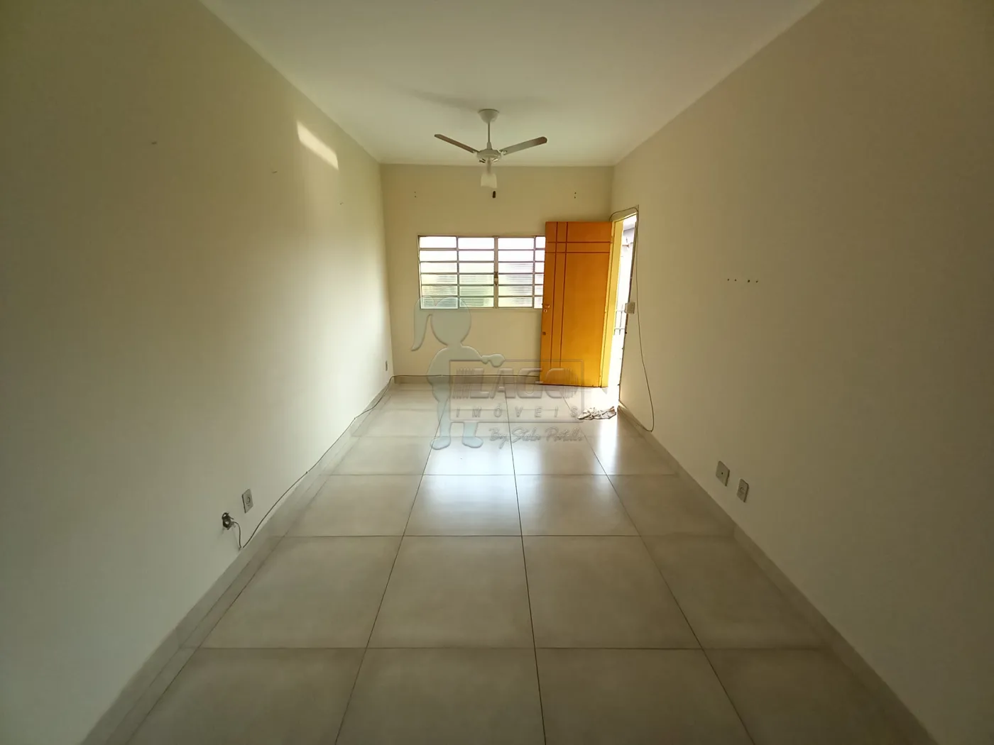 Alugar Casa / Padrão em Ribeirão Preto R$ 1.200,00 - Foto 1