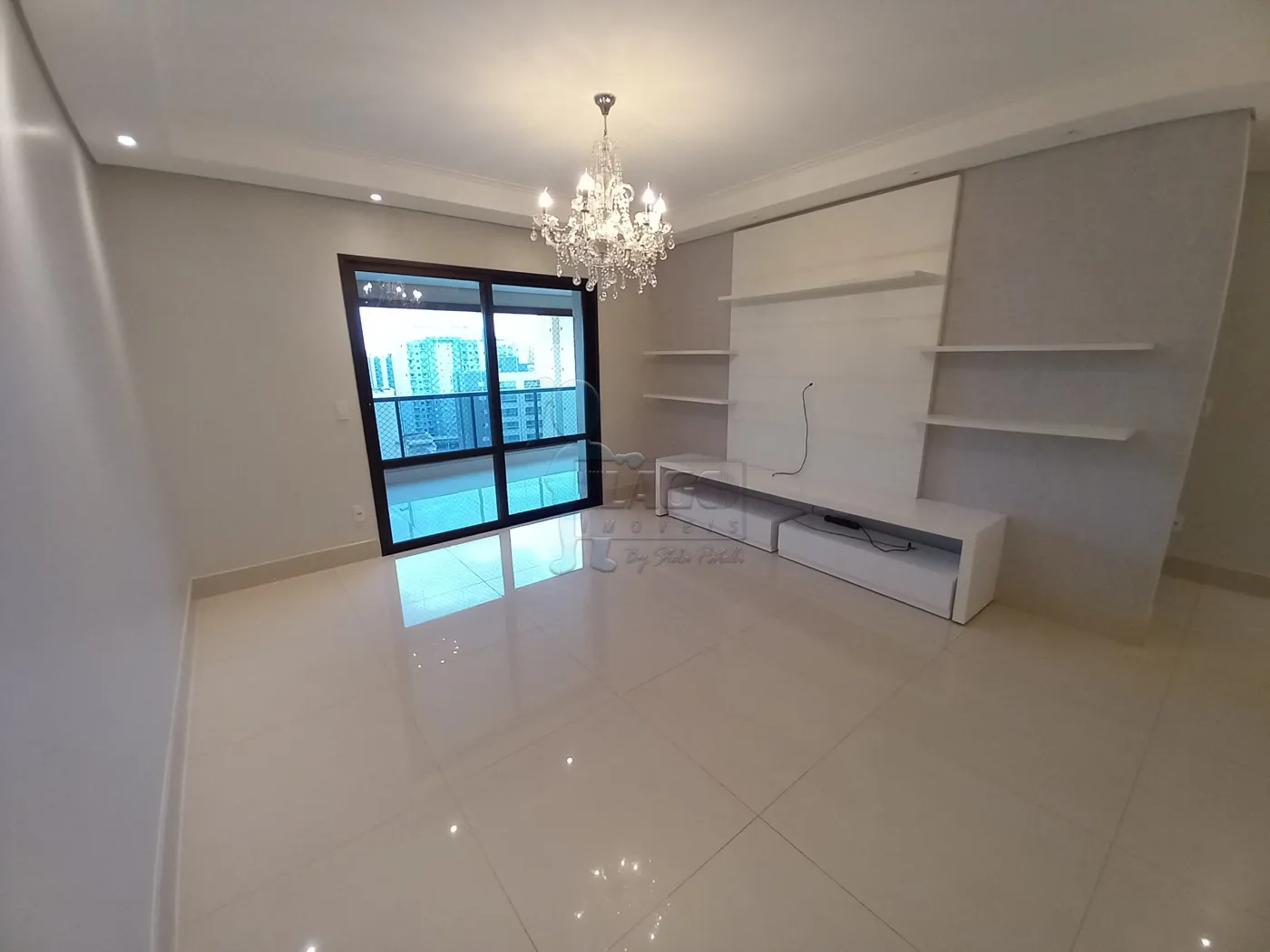 Alugar Apartamento / Padrão em Ribeirão Preto R$ 4.200,00 - Foto 2