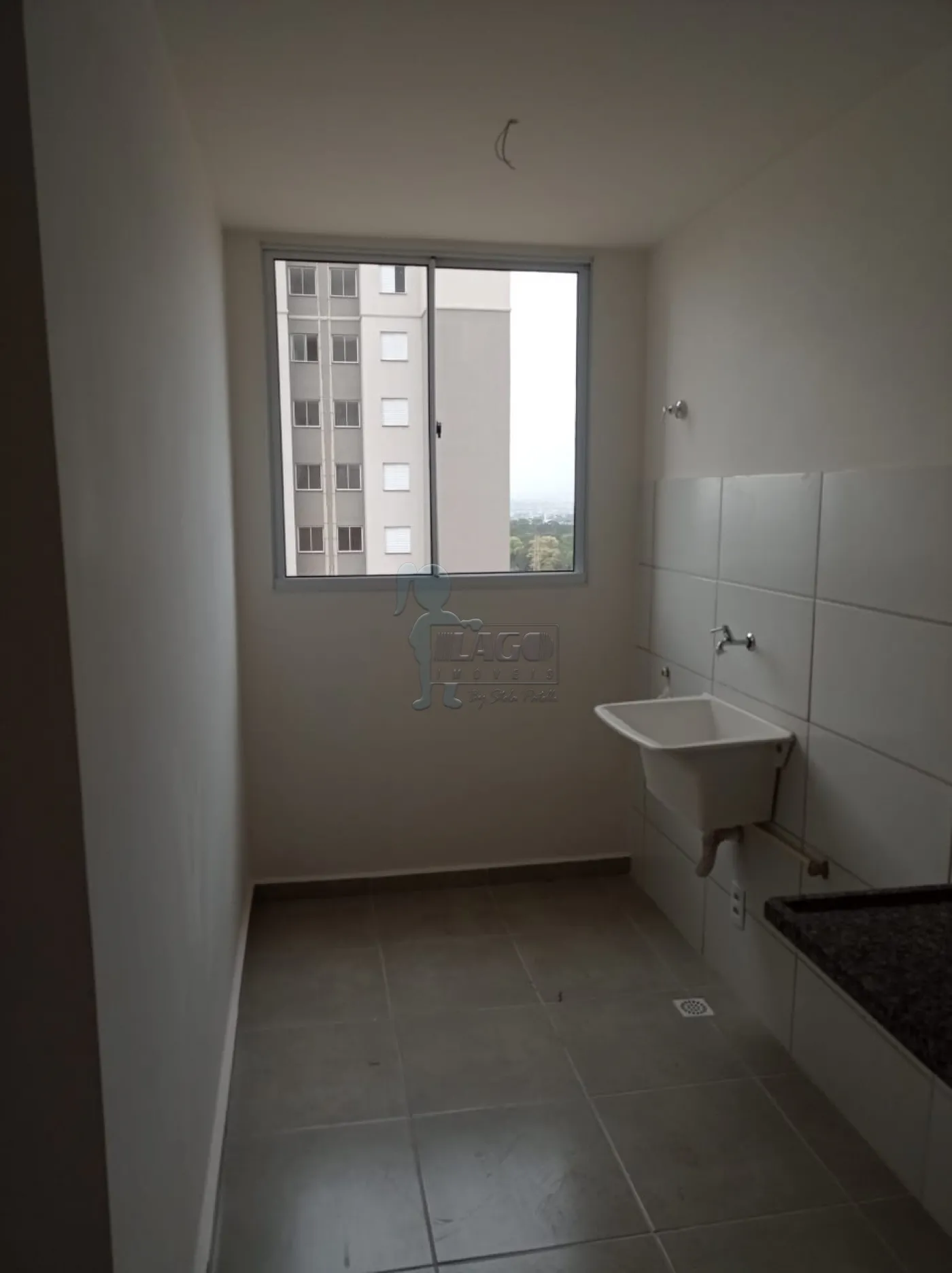 Alugar Apartamento / Padrão em Ribeirão Preto R$ 900,00 - Foto 4