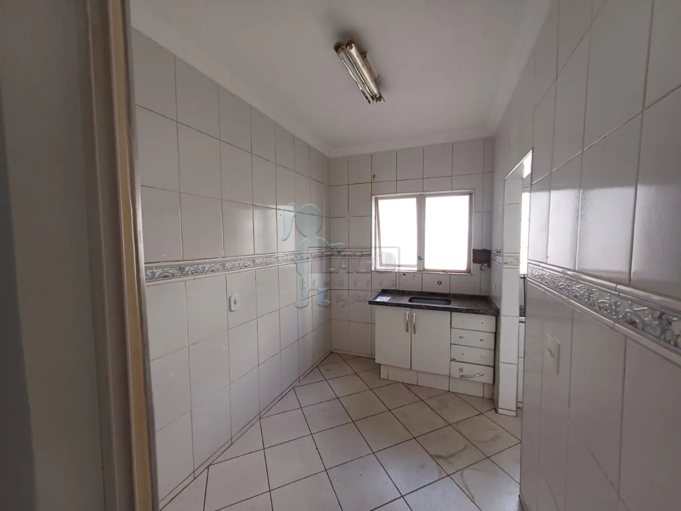 Alugar Apartamento / Padrão em Ribeirão Preto R$ 1.350,00 - Foto 4