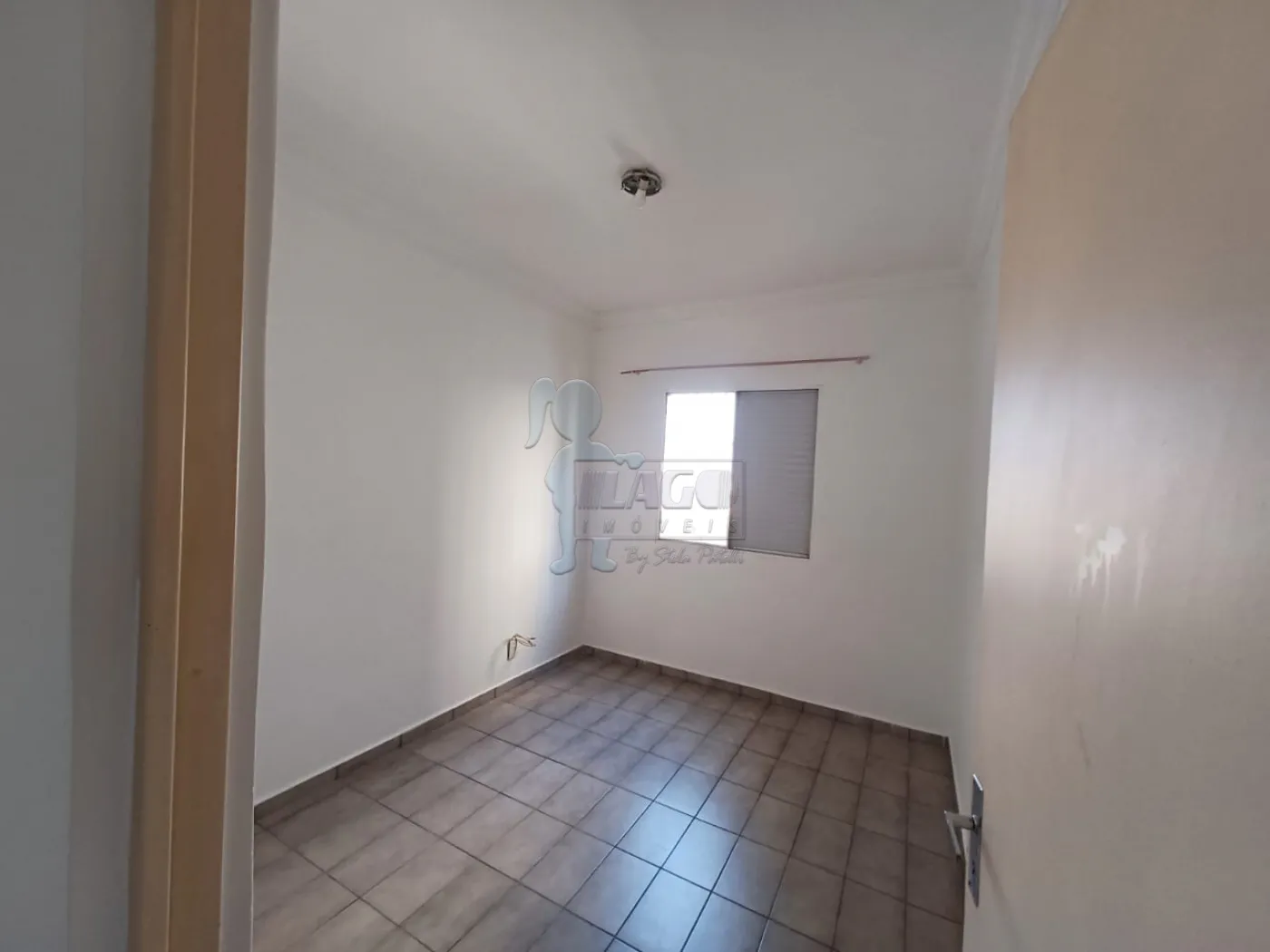 Alugar Apartamento / Padrão em Ribeirão Preto R$ 1.350,00 - Foto 2