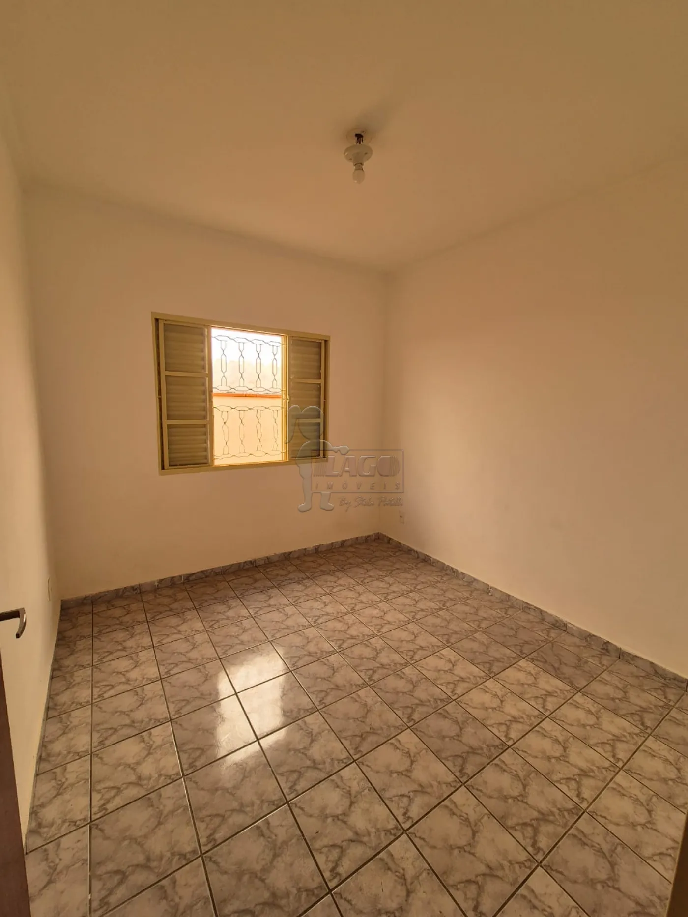 Comprar Casa / Padrão em Ribeirão Preto R$ 245.000,00 - Foto 3