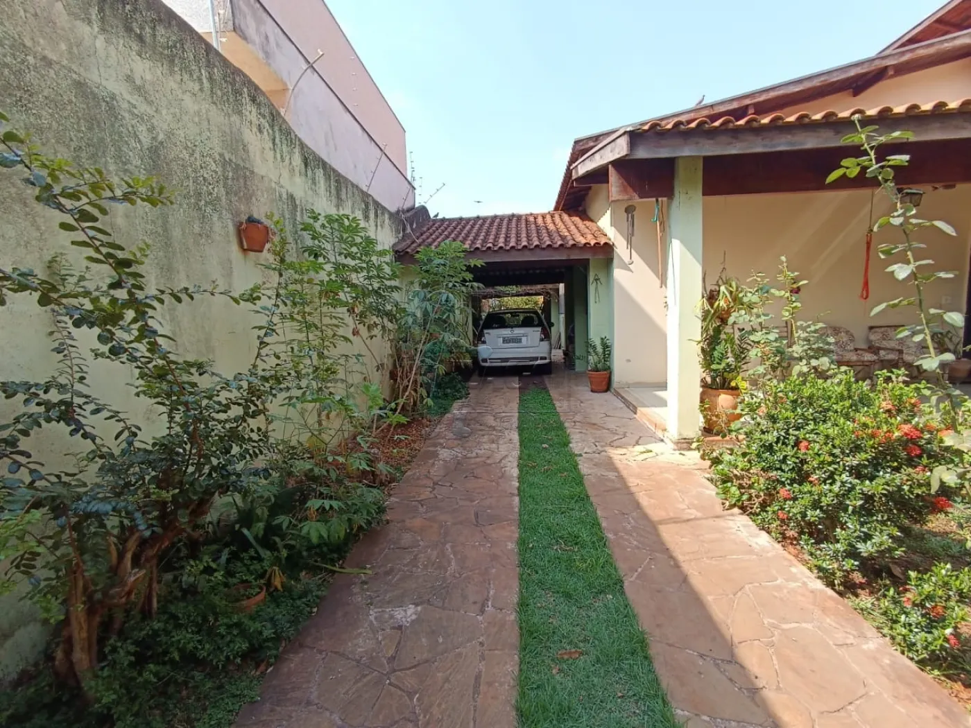 Comprar Casa / Padrão em Ribeirão Preto R$ 850.000,00 - Foto 2