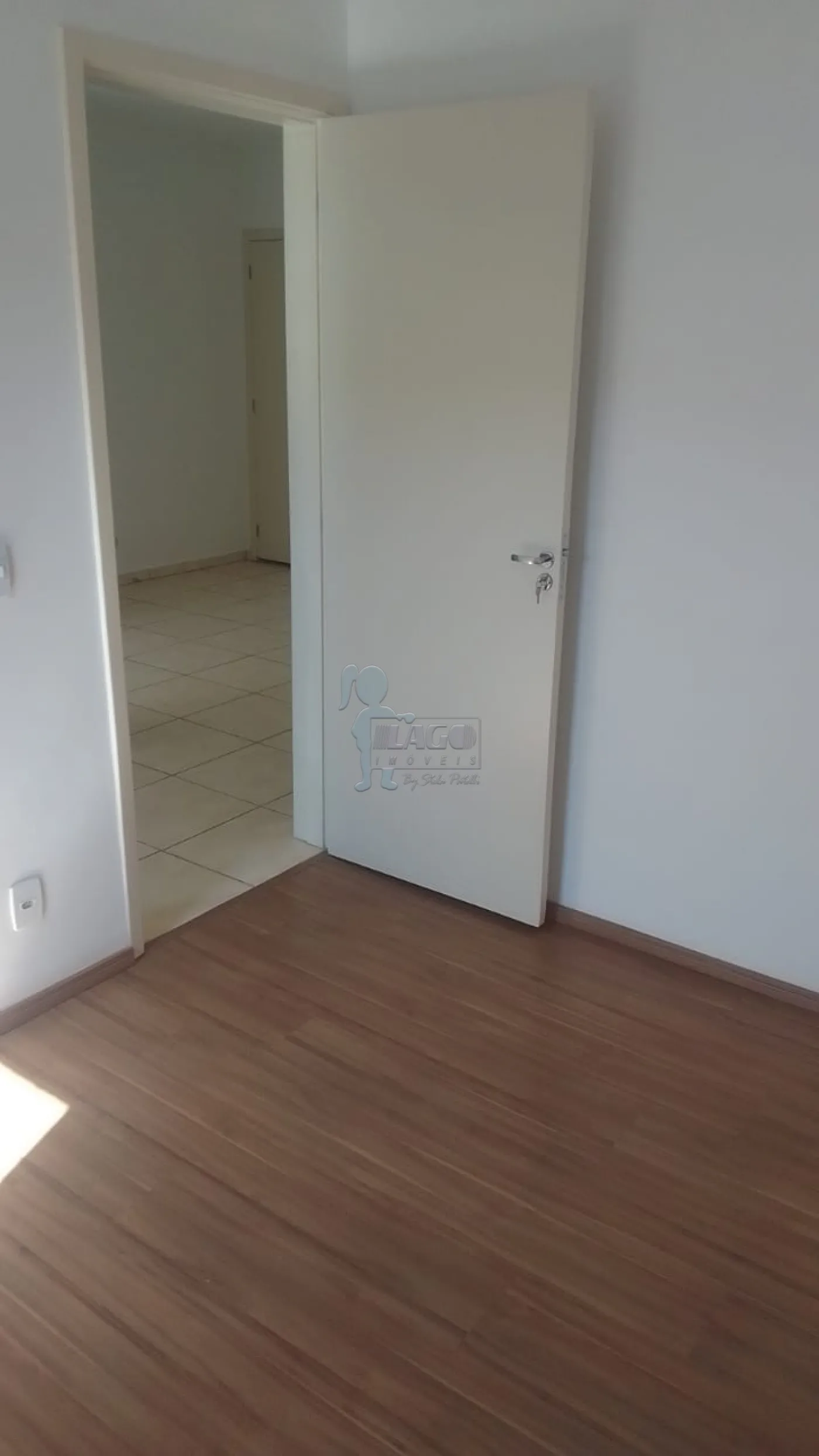 Comprar Apartamento / Padrão em Ribeirão Preto R$ 140.000,00 - Foto 3