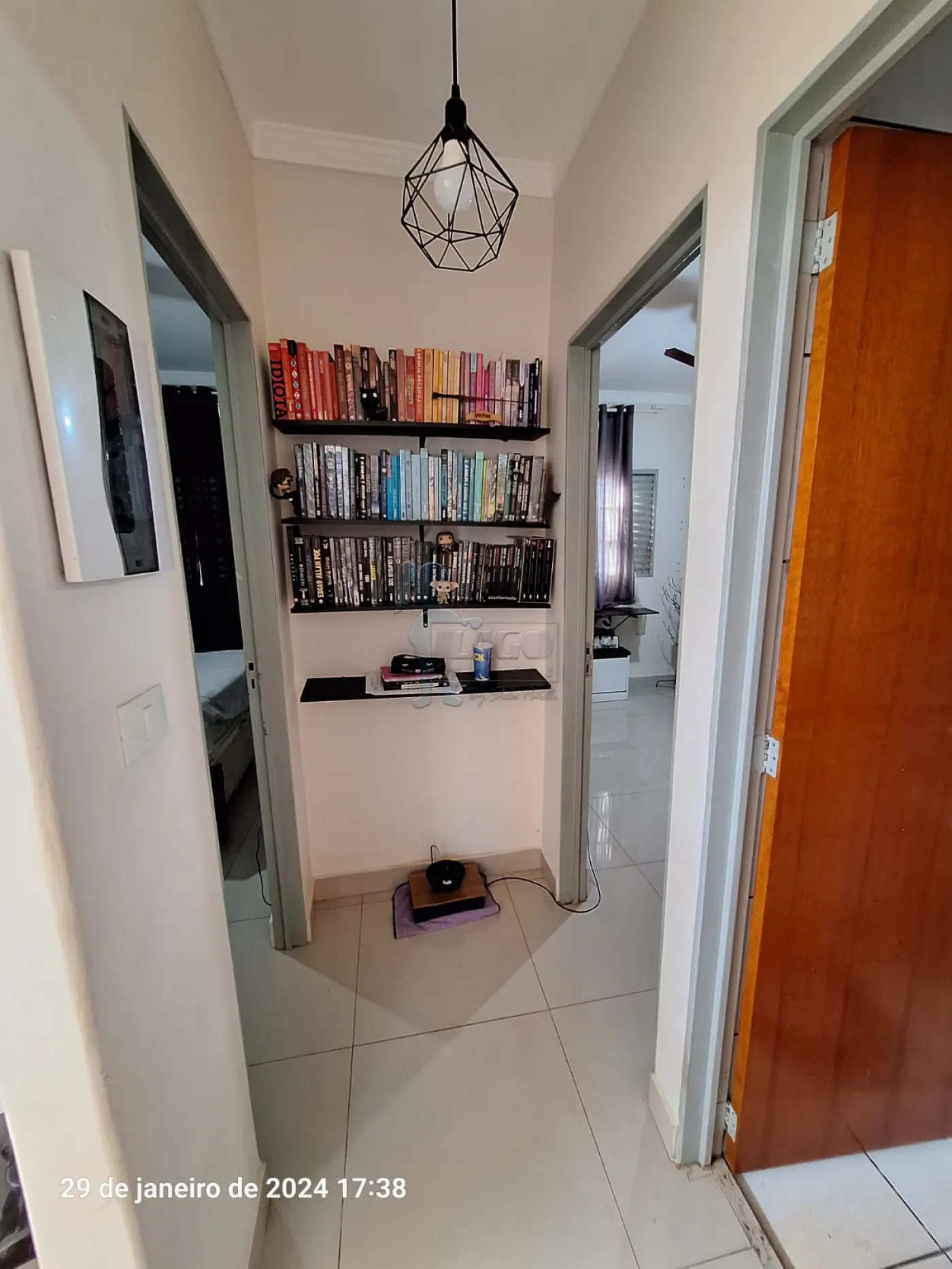 Comprar Casa / Padrão em Ribeirão Preto R$ 470.000,00 - Foto 5