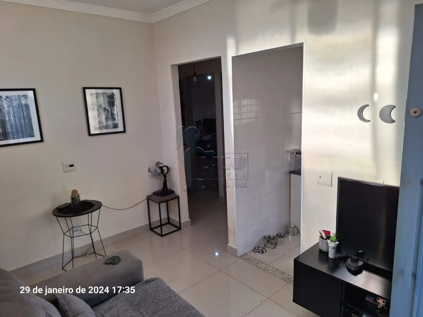 Comprar Casa / Padrão em Ribeirão Preto R$ 470.000,00 - Foto 4