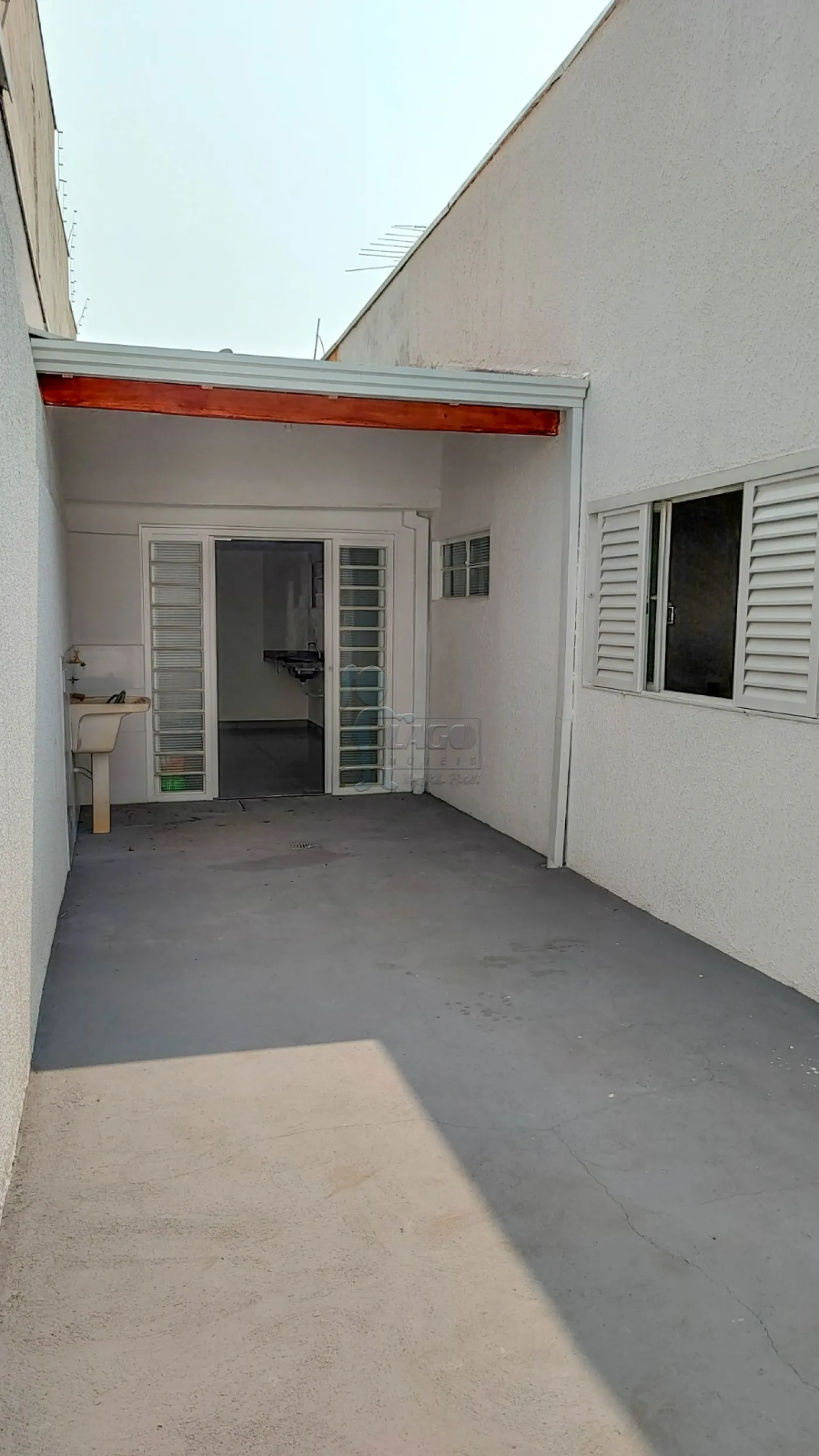 Comprar Casa / Padrão em Ribeirão Preto R$ 330.000,00 - Foto 6