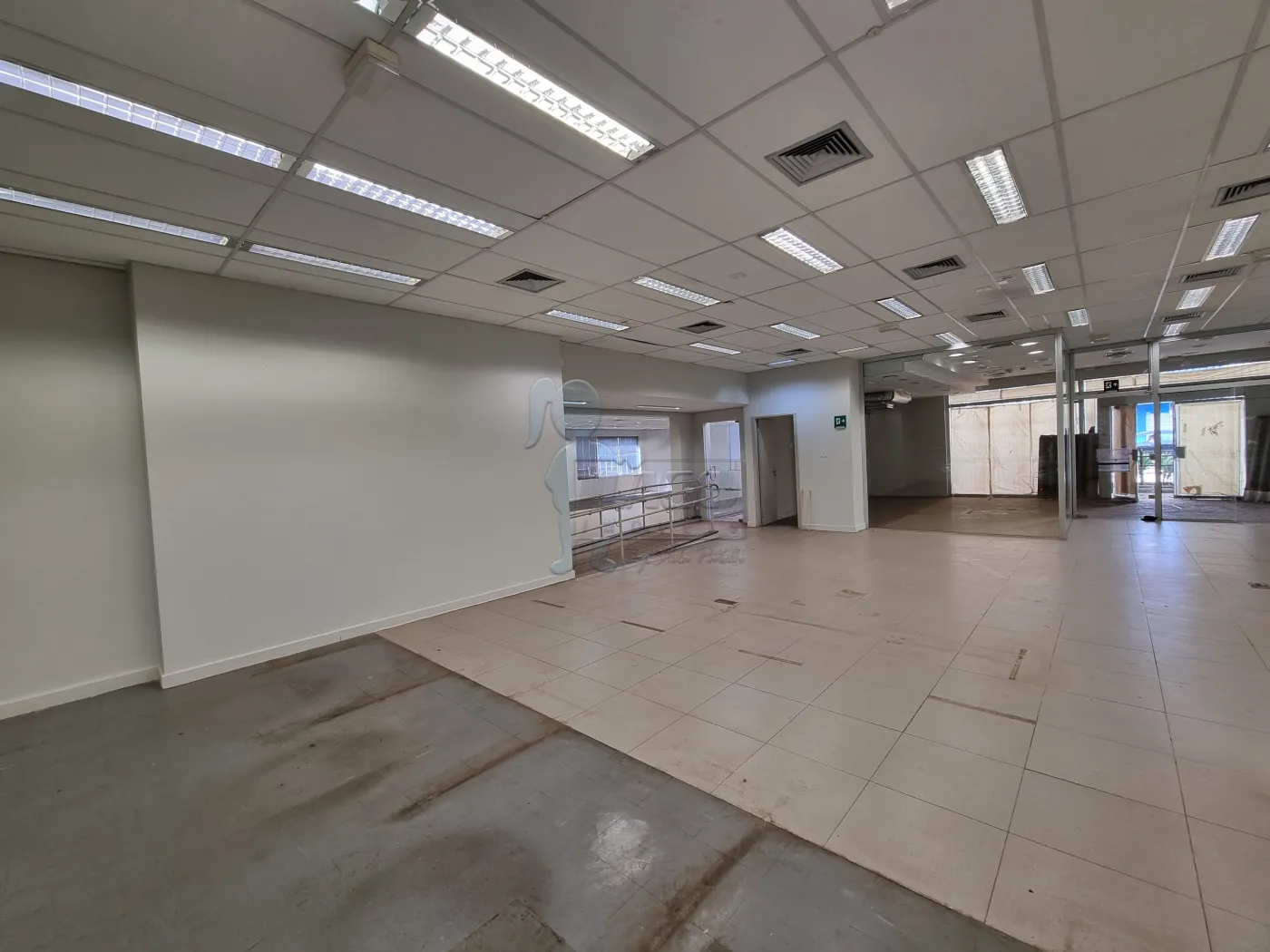 Alugar Comercial padrão / Salão em Ribeirão Preto R$ 15.000,00 - Foto 21