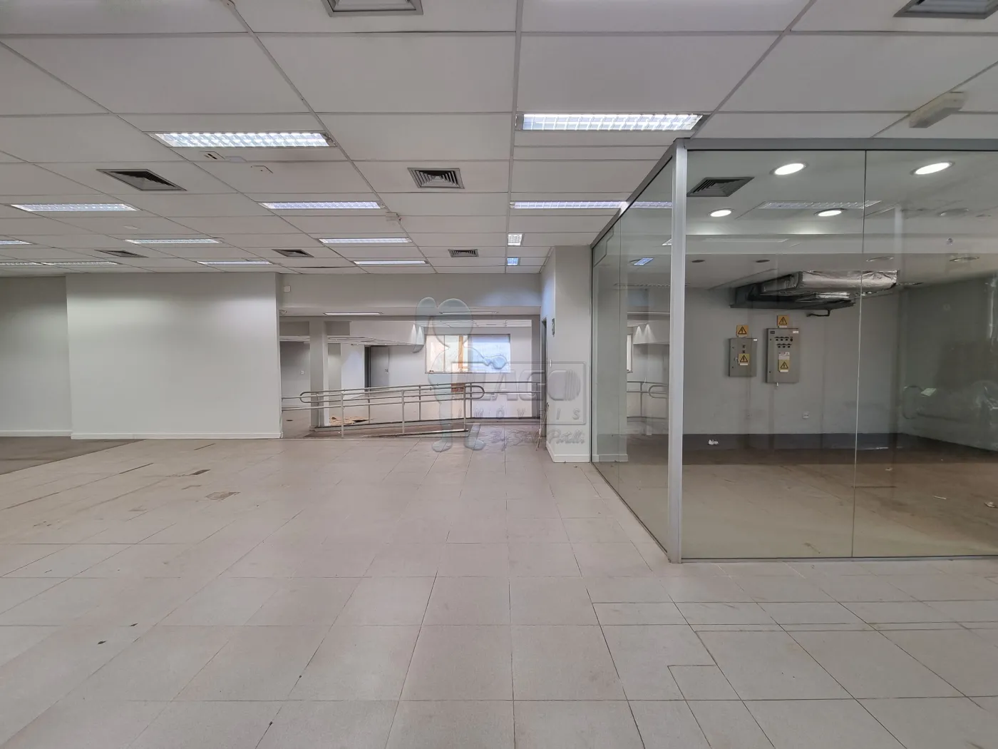 Alugar Comercial padrão / Salão em Ribeirão Preto R$ 15.000,00 - Foto 22