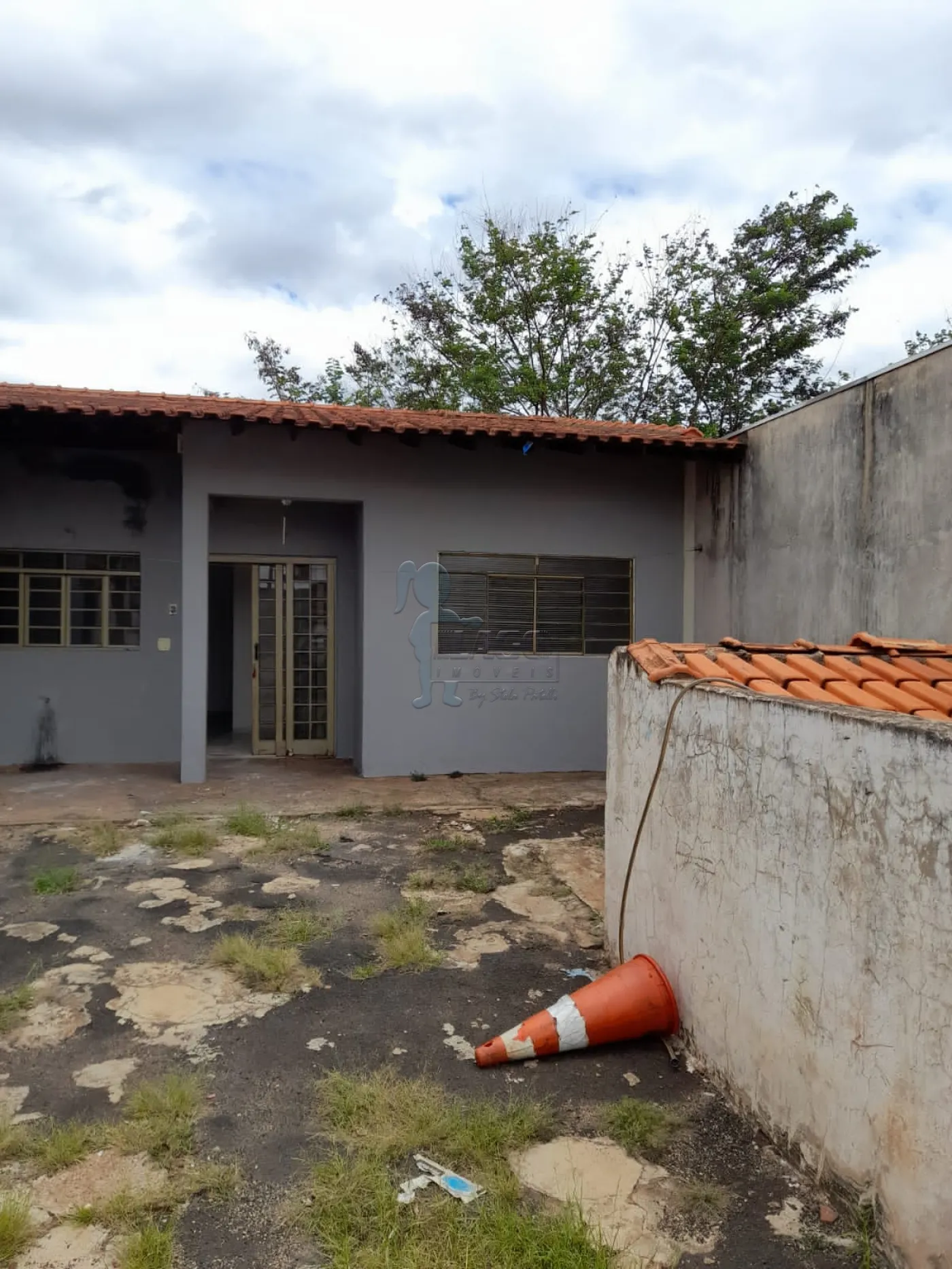 Comprar Casa / Padrão em Ribeirão Preto R$ 270.000,00 - Foto 1