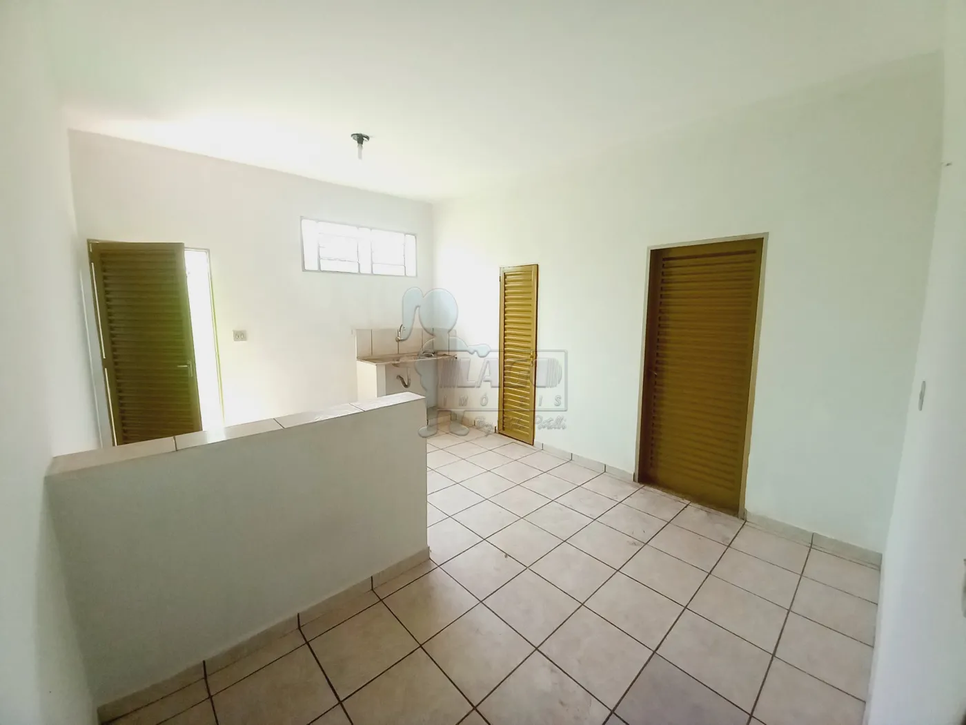 Alugar Casa / Padrão em Ribeirão Preto R$ 990,00 - Foto 3