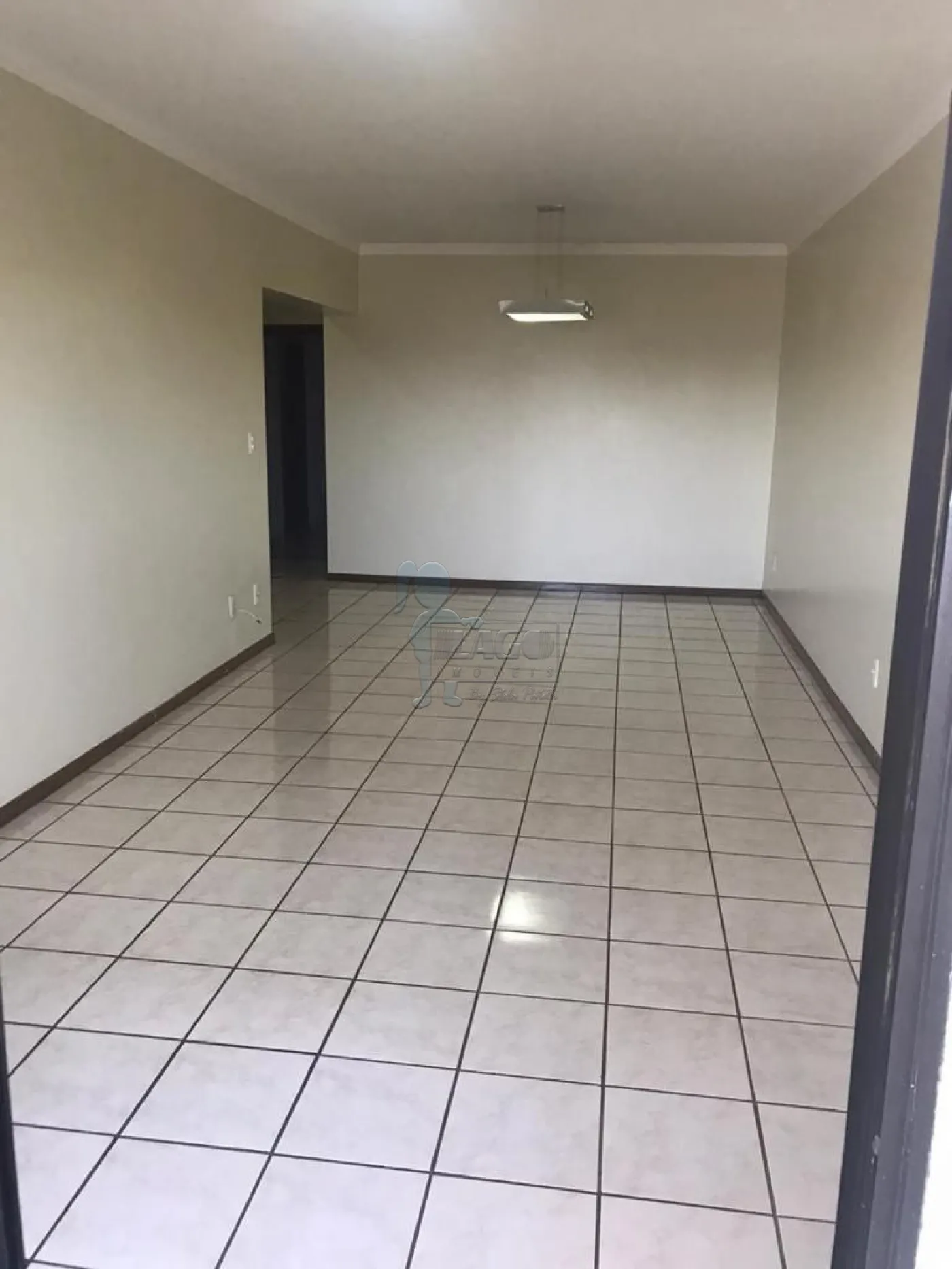 Alugar Apartamento / Padrão em Ribeirão Preto R$ 1.700,00 - Foto 2