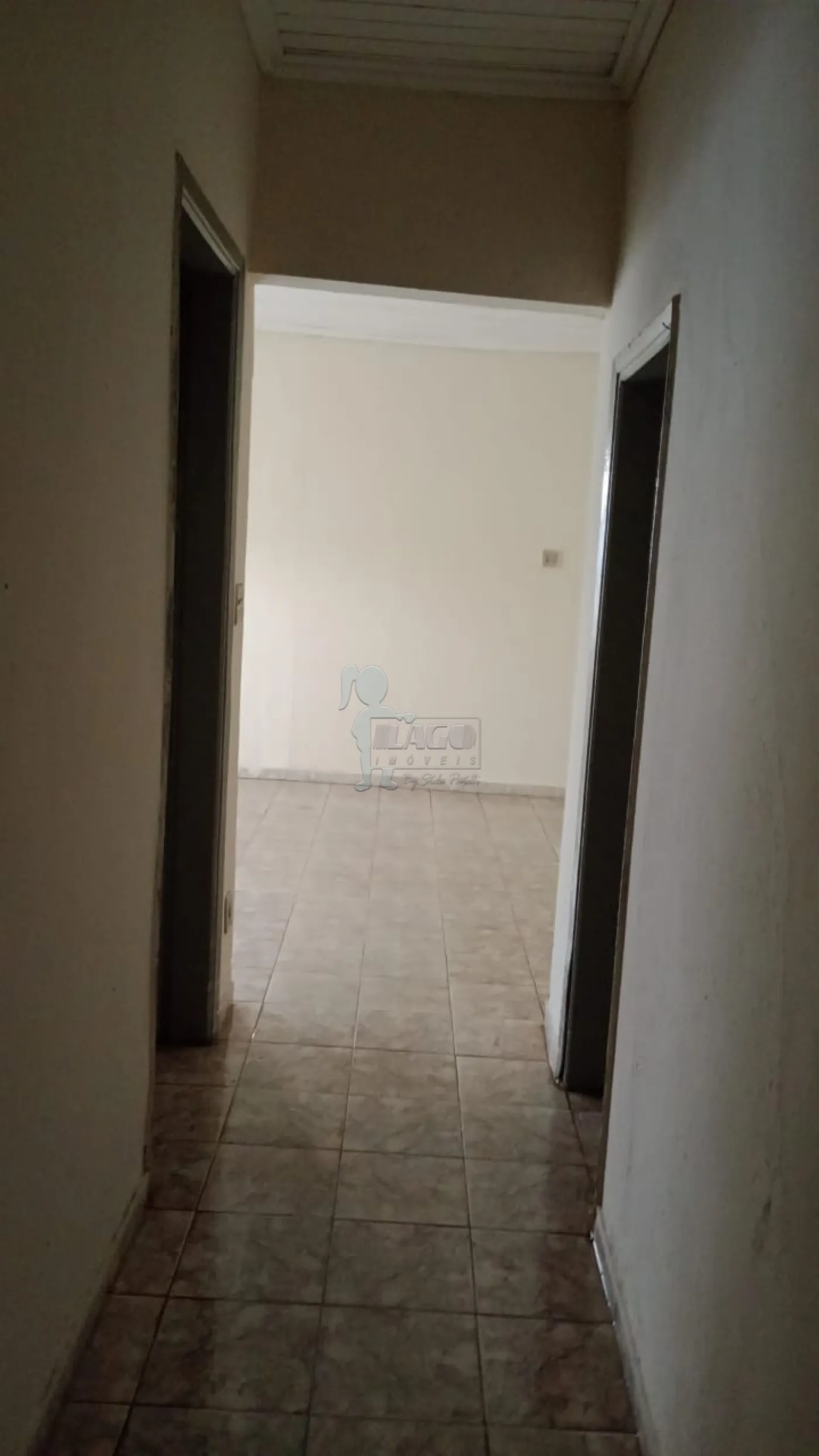 Alugar Casa / Padrão em Ribeirão Preto R$ 841,14 - Foto 3