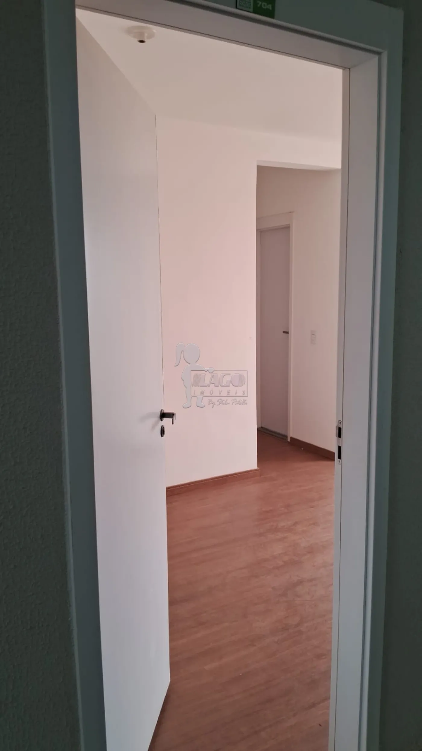 Alugar Apartamento / Padrão em Ribeirão Preto R$ 1.000,00 - Foto 1