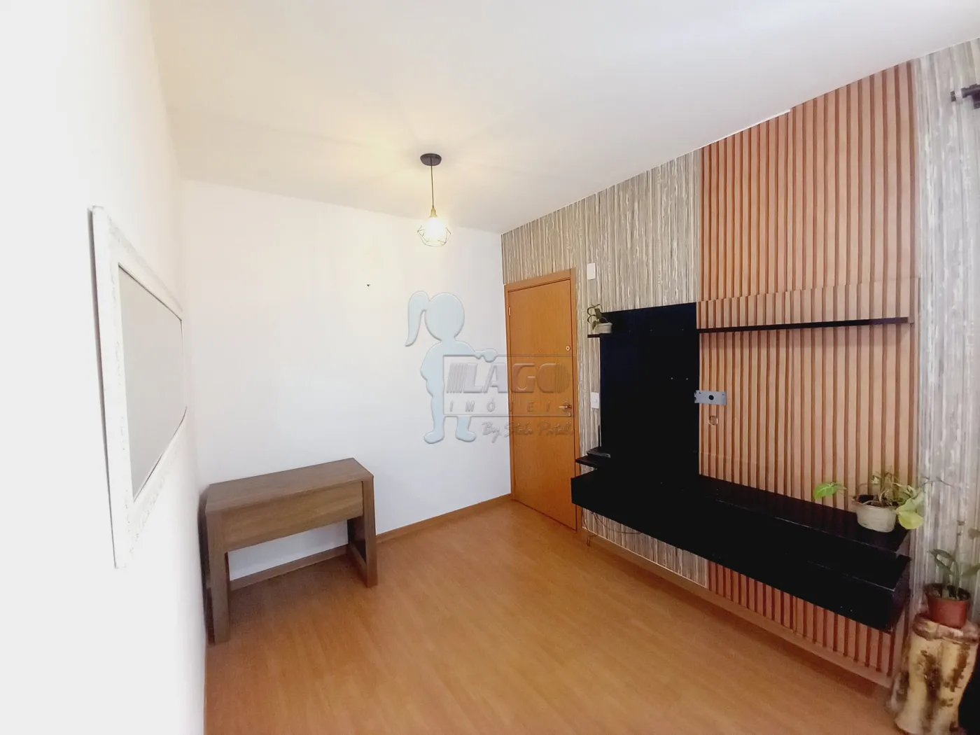 Alugar Apartamento / Padrão em Ribeirão Preto R$ 1.200,00 - Foto 2