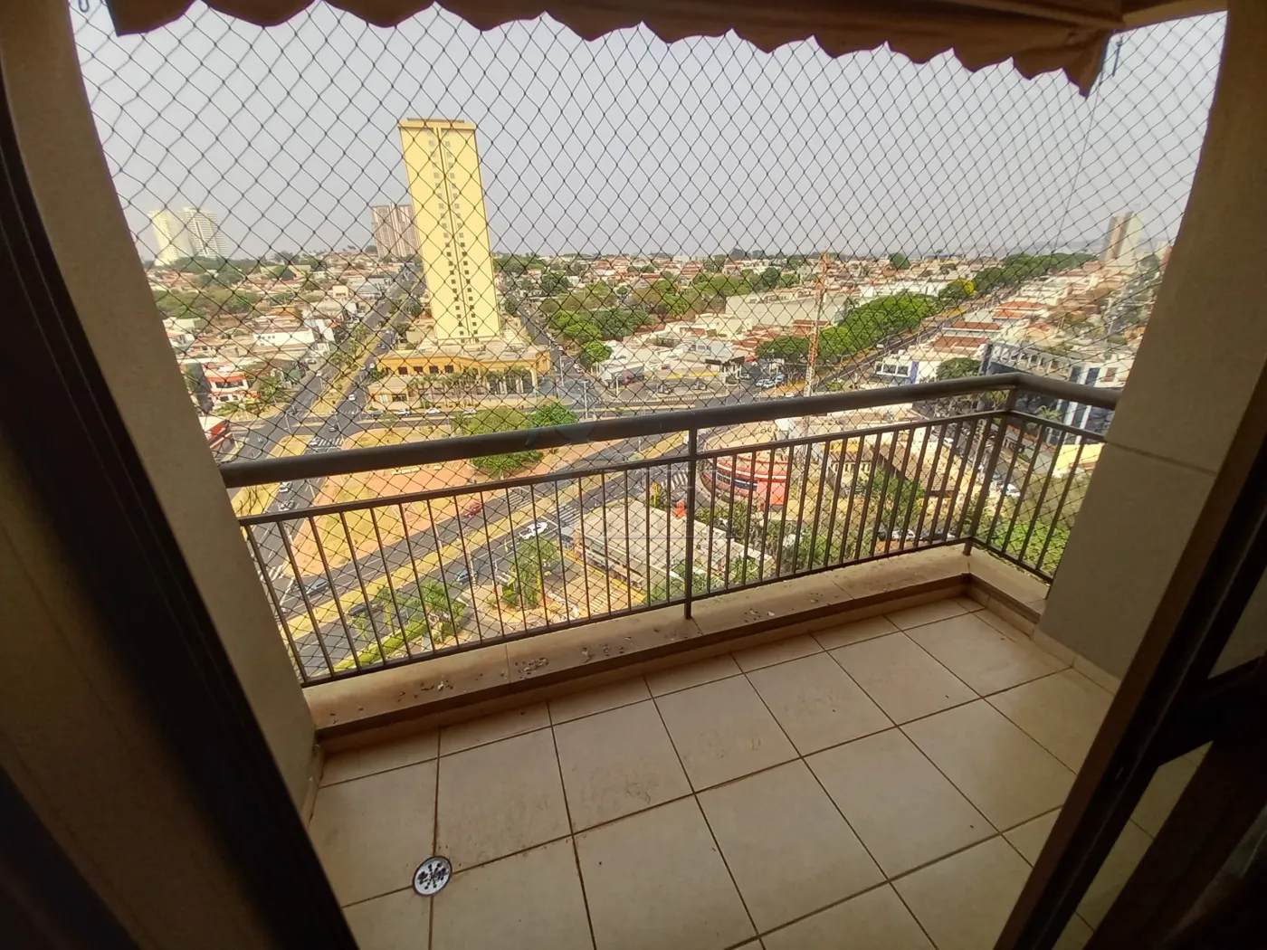 Comprar Apartamento / Padrão em Ribeirão Preto R$ 470.000,00 - Foto 3