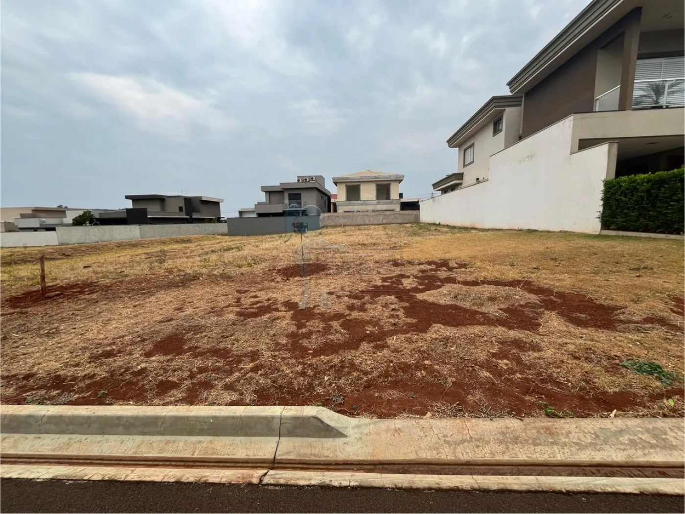 Comprar Terreno / Condomínio em Ribeirão Preto R$ 525.000,00 - Foto 1