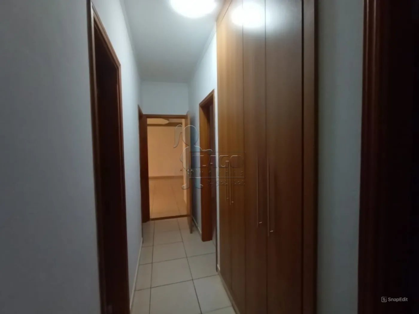 Alugar Apartamento / Padrão em Ribeirão Preto R$ 2.200,00 - Foto 3