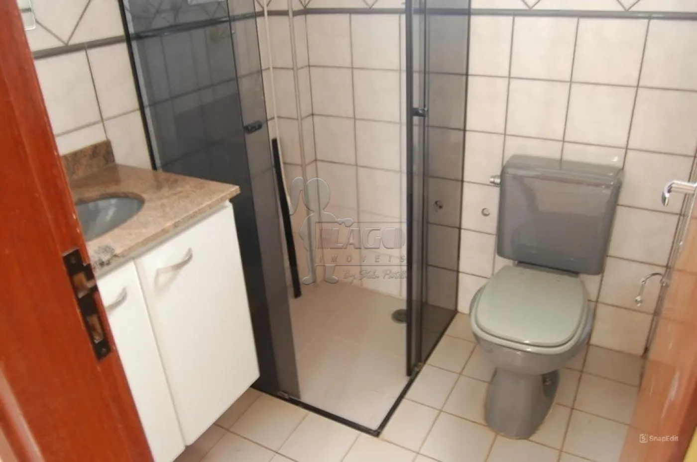 Alugar Apartamento / Padrão em Ribeirão Preto R$ 1.700,00 - Foto 5