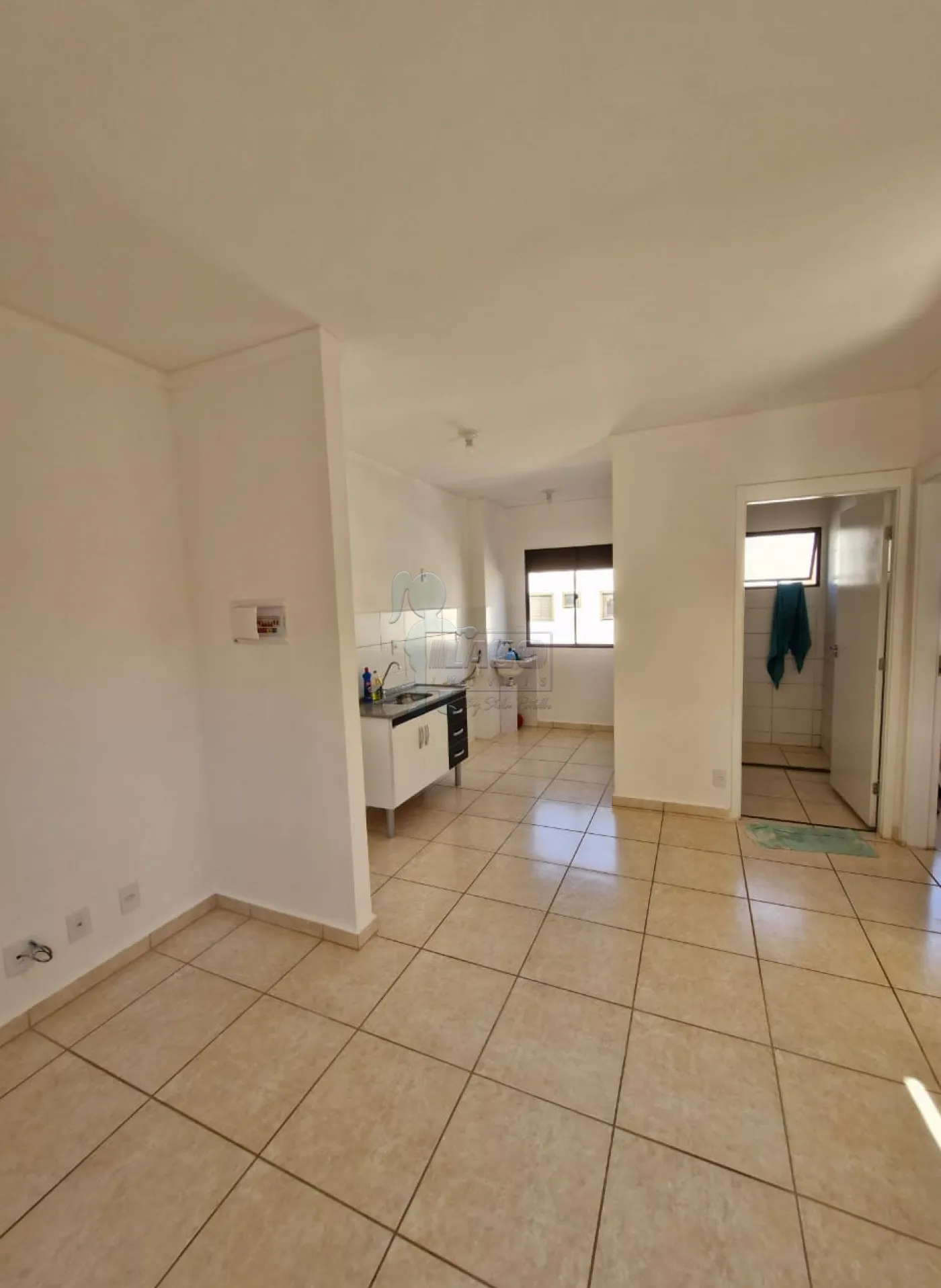 Alugar Apartamento / Padrão em Ribeirão Preto R$ 1.100,00 - Foto 1