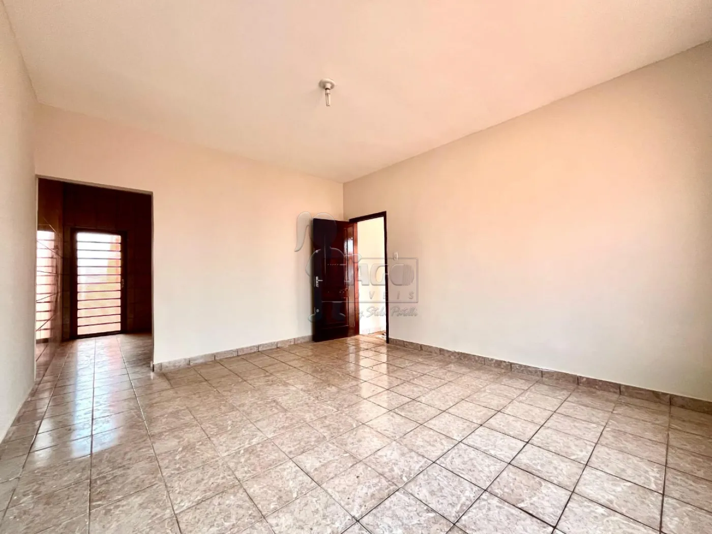 Comprar Casa / Padrão em Ribeirão Preto R$ 410.000,00 - Foto 3