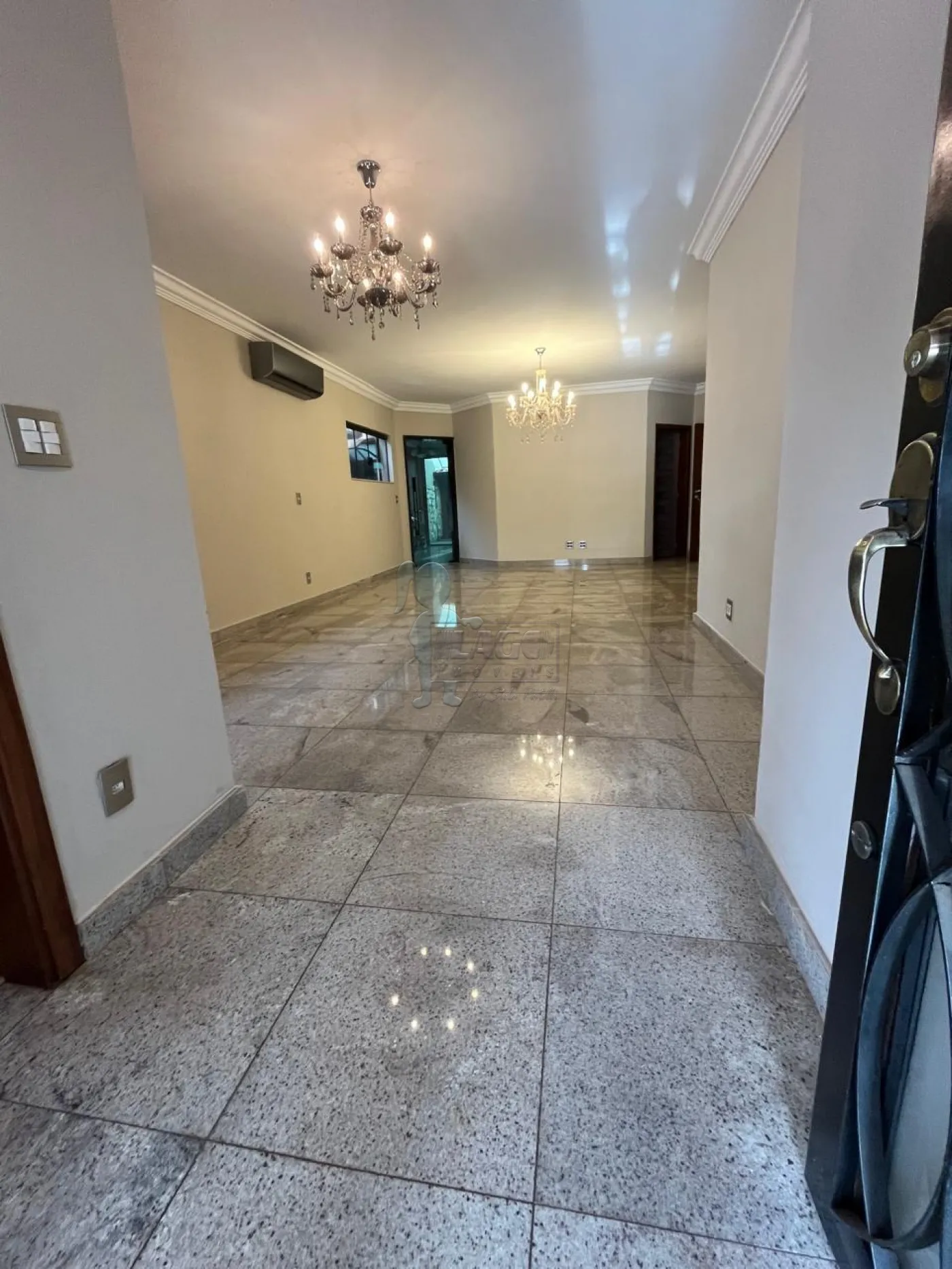 Comprar Casa condomínio / Padrão em Jardinópolis R$ 990.000,00 - Foto 1