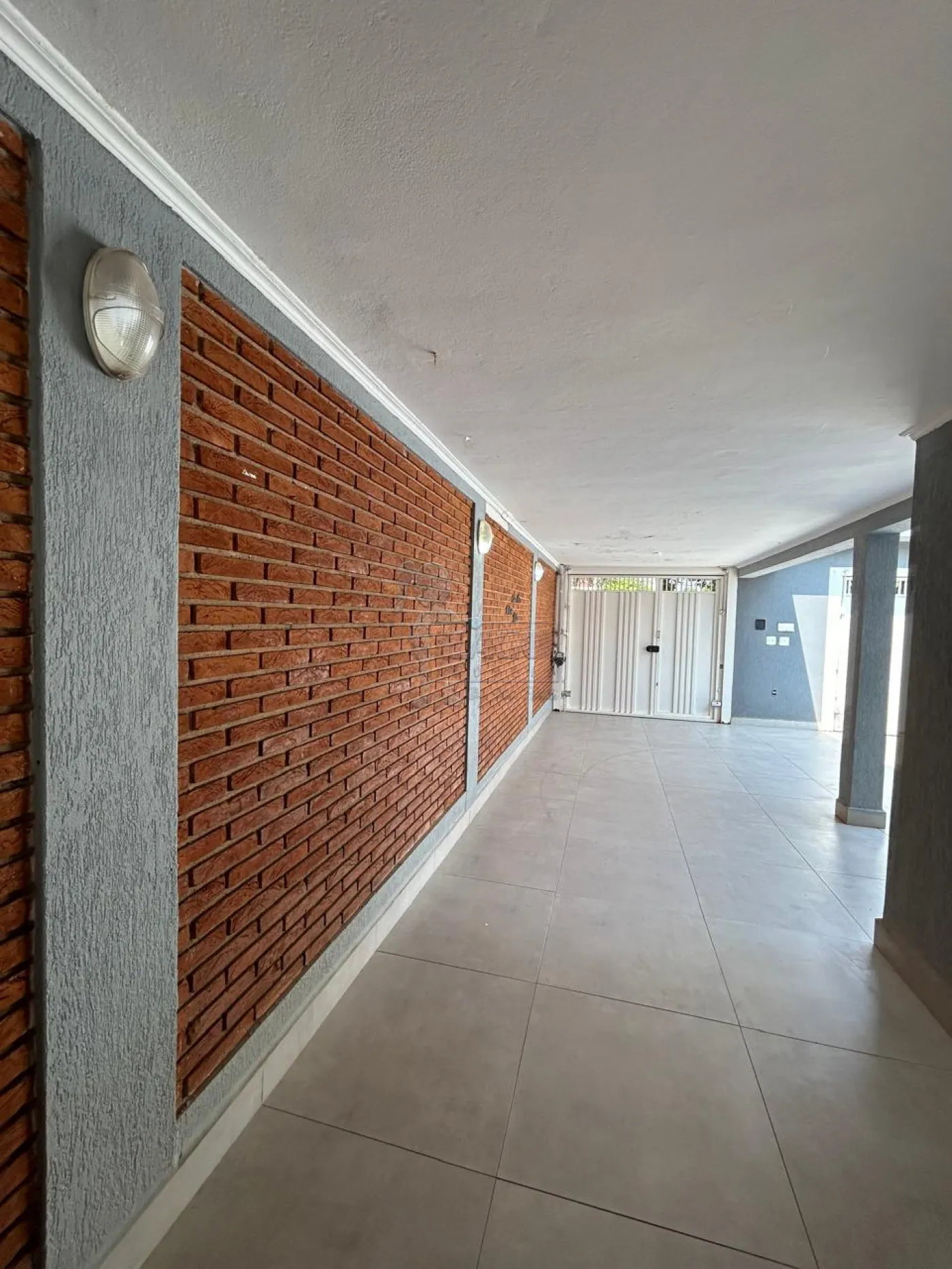 Comprar Casa / Padrão em Ribeirão Preto R$ 645.000,00 - Foto 1