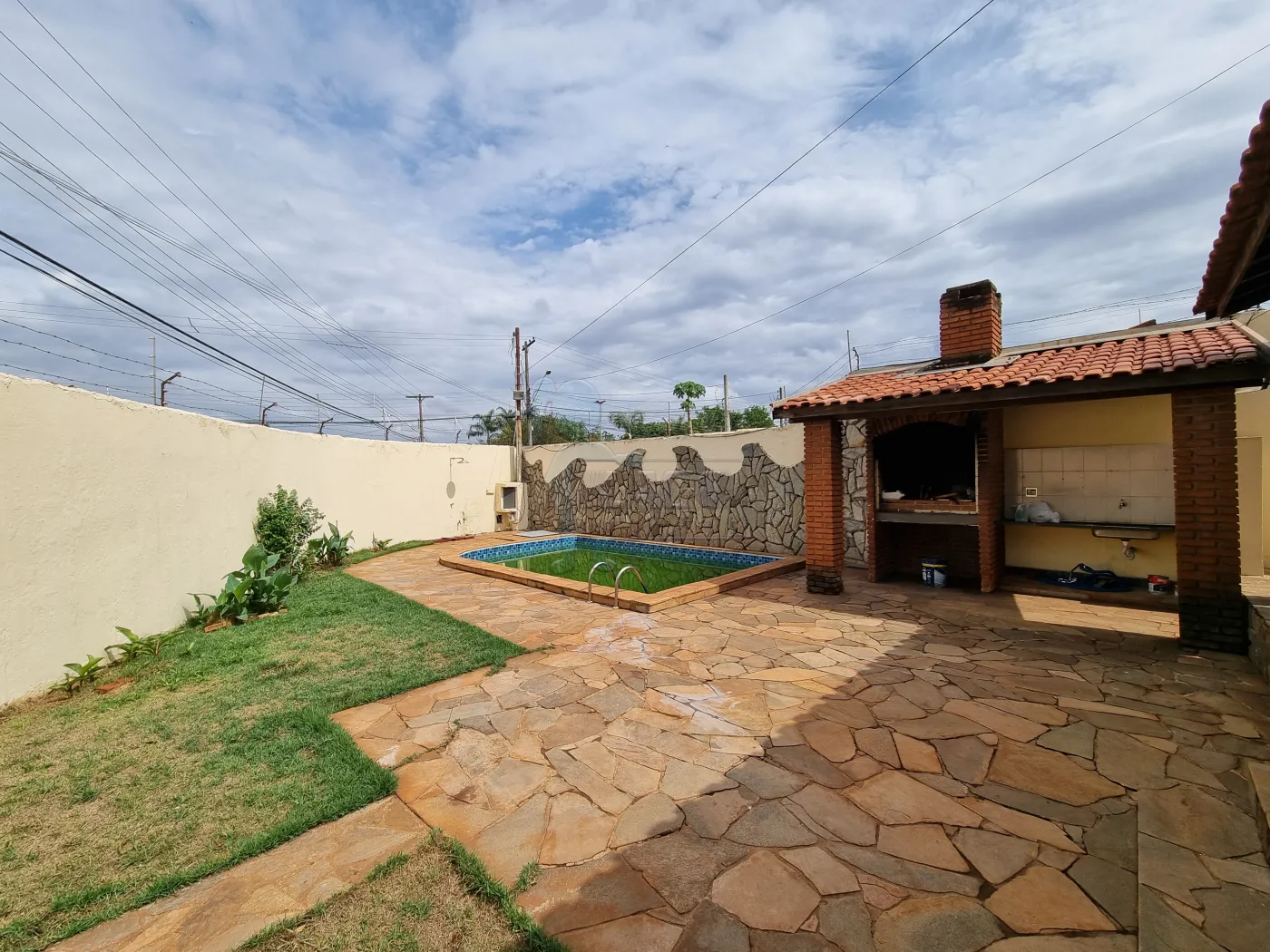 Alugar Casa / Sobrado em Ribeirão Preto R$ 4.500,00 - Foto 3